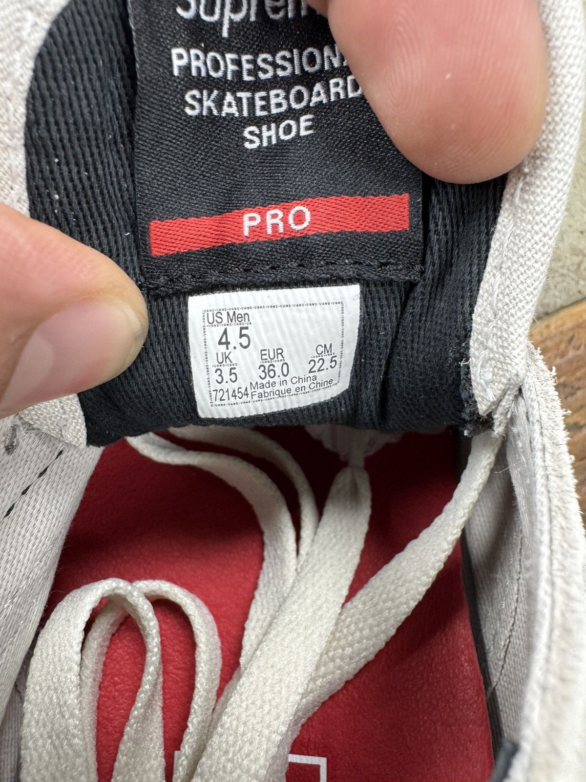 Supreme × Vans Supreme X Vans Grid White (SIZE 4.5M) Size US 5 / EU 37 - 6 Thumbnail