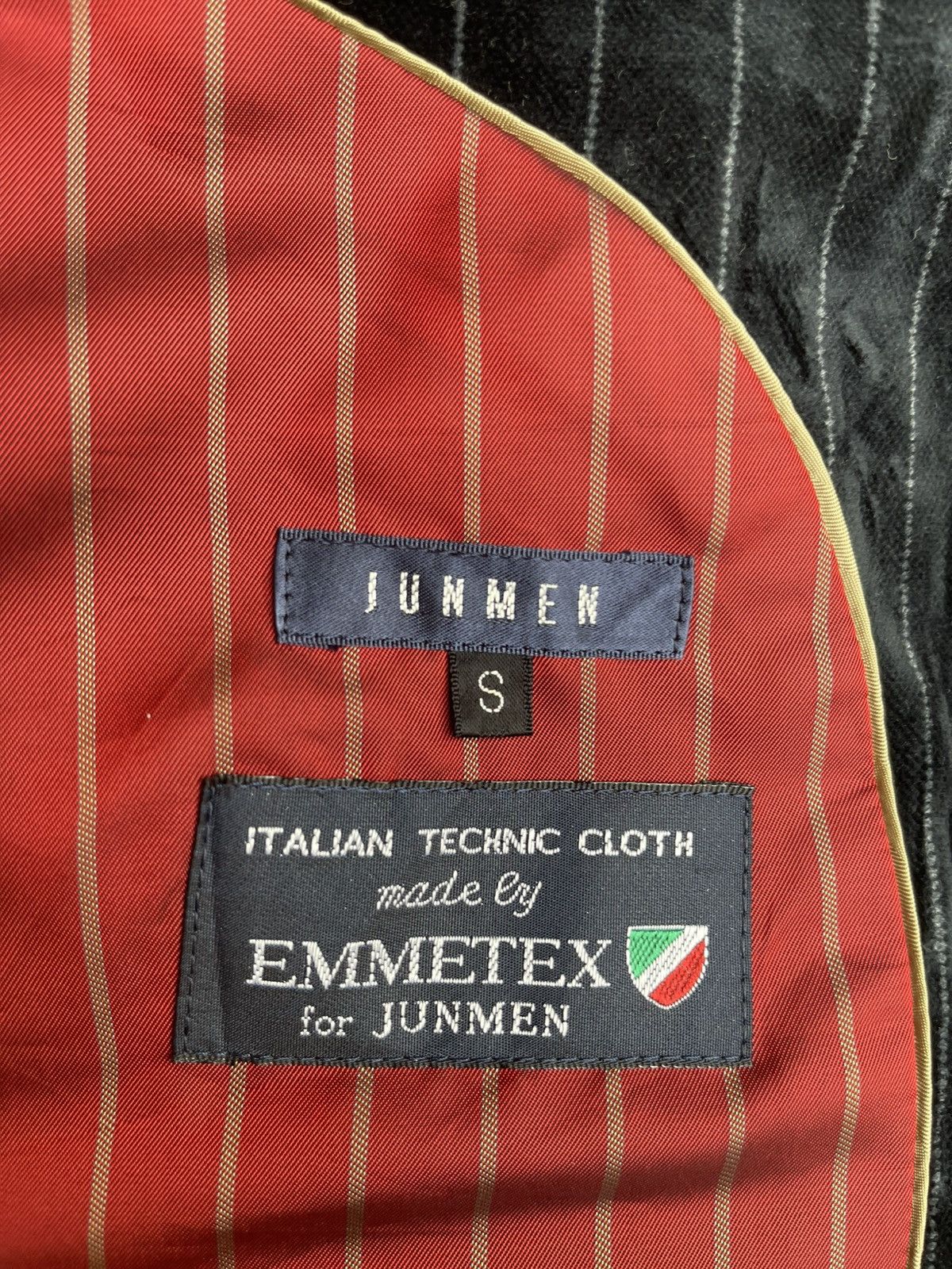 JUN MEN JUN MEN Pinstripe Velvet Blazer Red Lined, 2-Button Classic Size US S / EU 44-46 / 1 - 3 Thumbnail