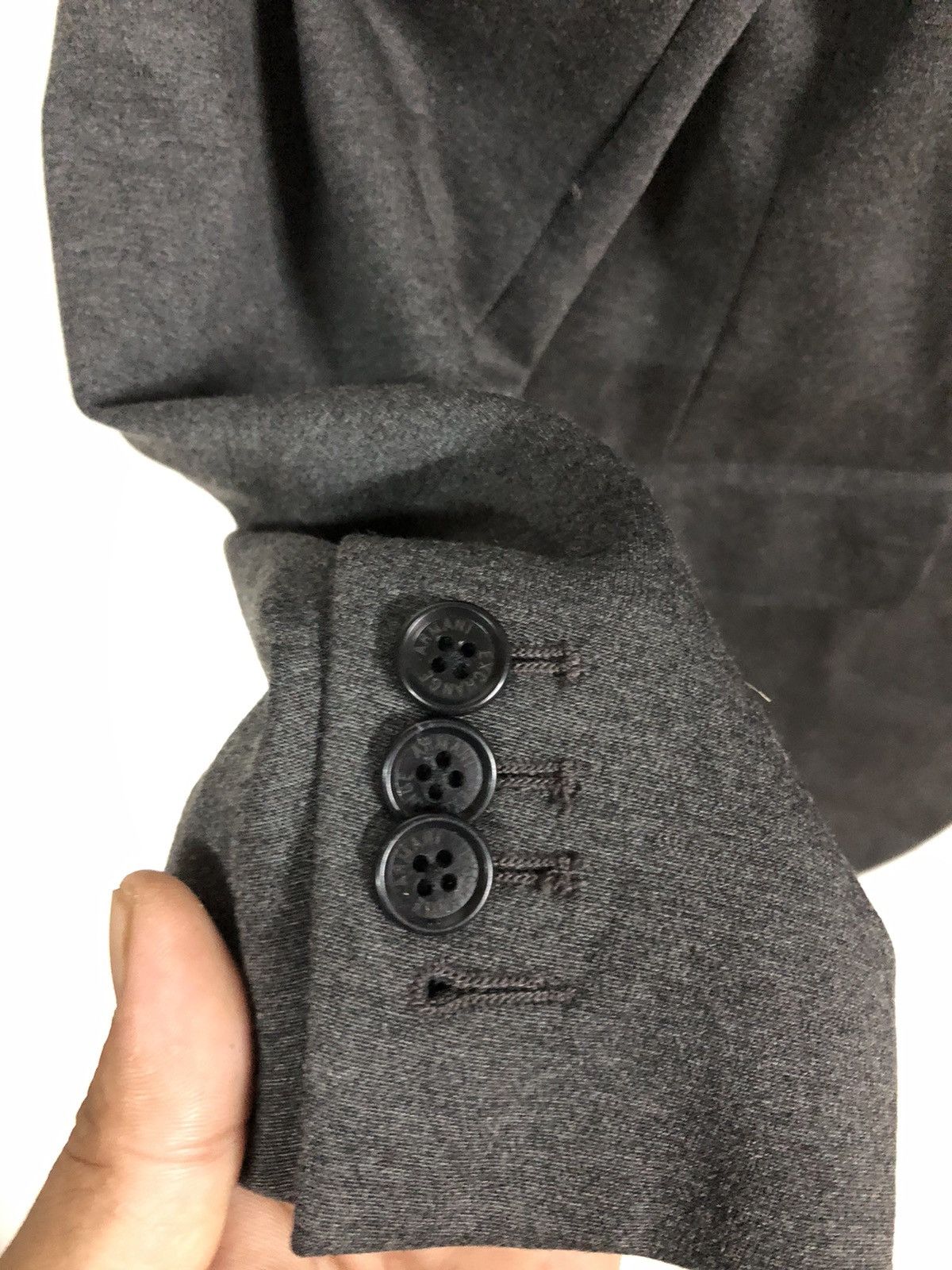 Armani Exchange × Designer × Japanese Brand Blazer Armani Exchange size M Size US M / EU 48-50 / 2 - 5 Thumbnail