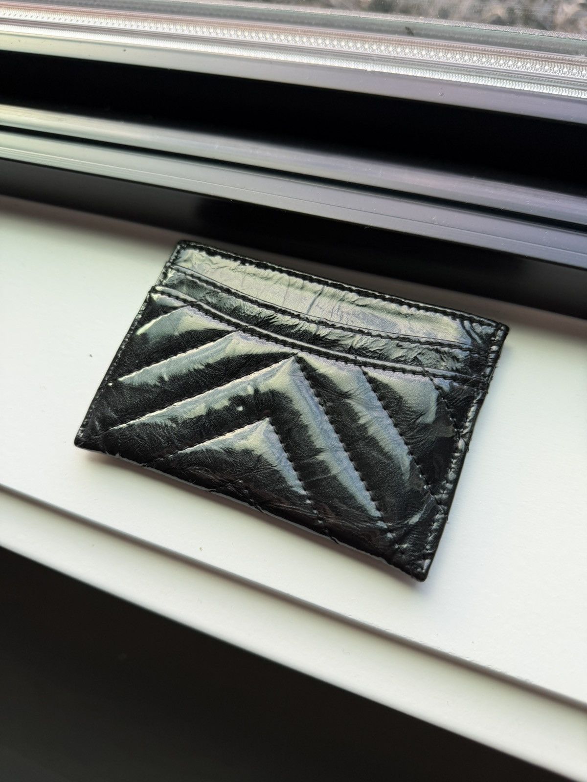 Chanel Chanel Patent Black Cardholder Size ONE SIZE - 17 Thumbnail