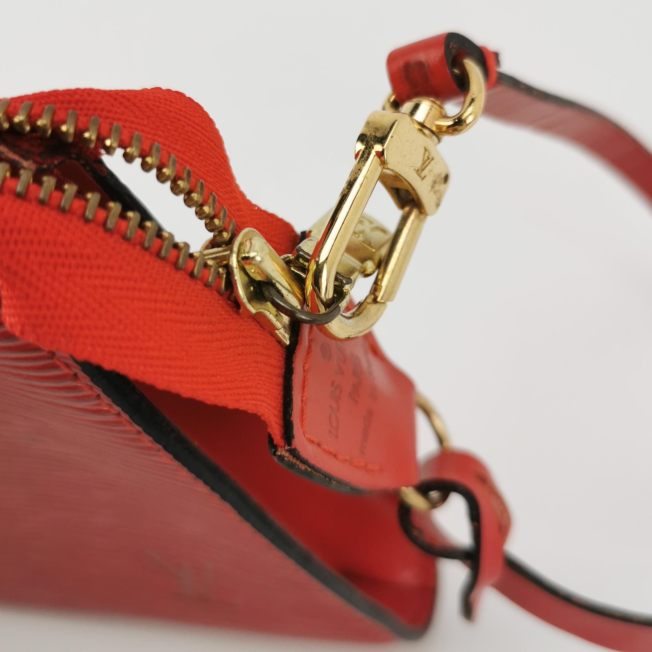 Louis Vuitton Louis Vuitton (LV) Accessories Mahjong Bag Large Cowhide Wa Size ONE SIZE - 7 Thumbnail