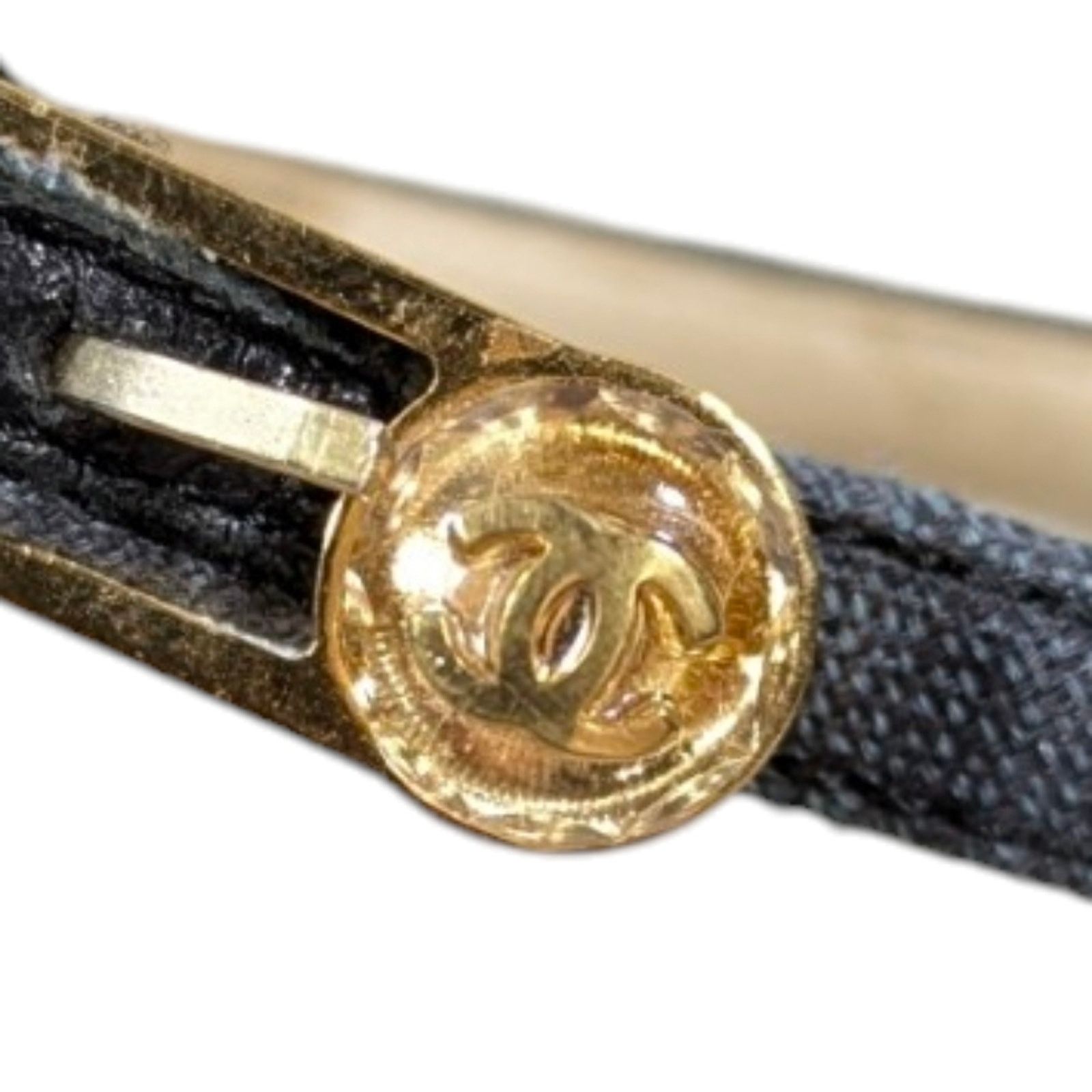 Chanel Chanel Vintage Cream & Navy Toe Cap Mary Jane SZ 36 US 6 Size US 6 / IT 36 - 7 Thumbnail