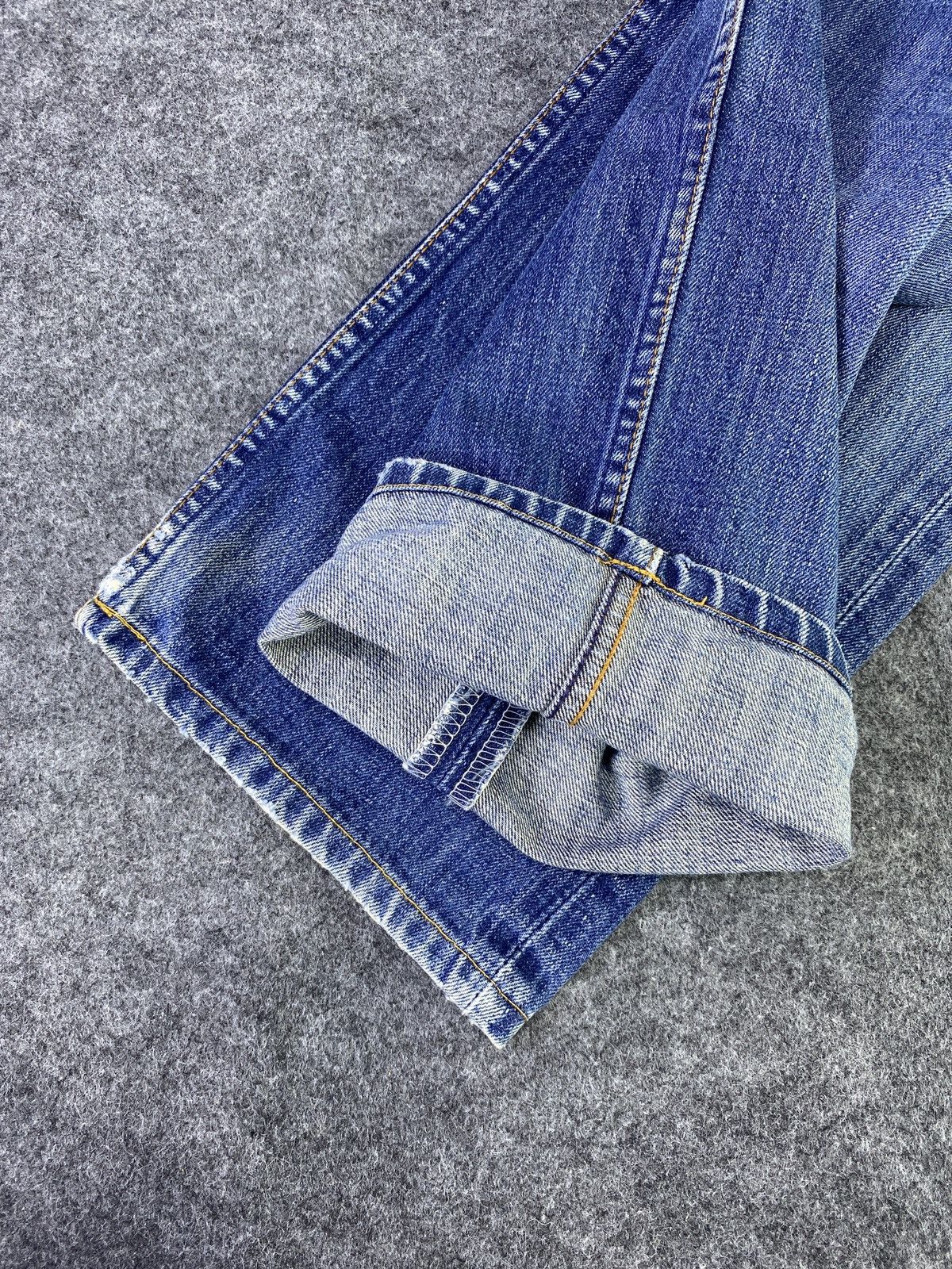 Jean × Levi's × Vintage Vintage Levis 502 Distresses Blue Wash Jeans - J881 Size US 32 / EU 48 - 9 Thumbnail