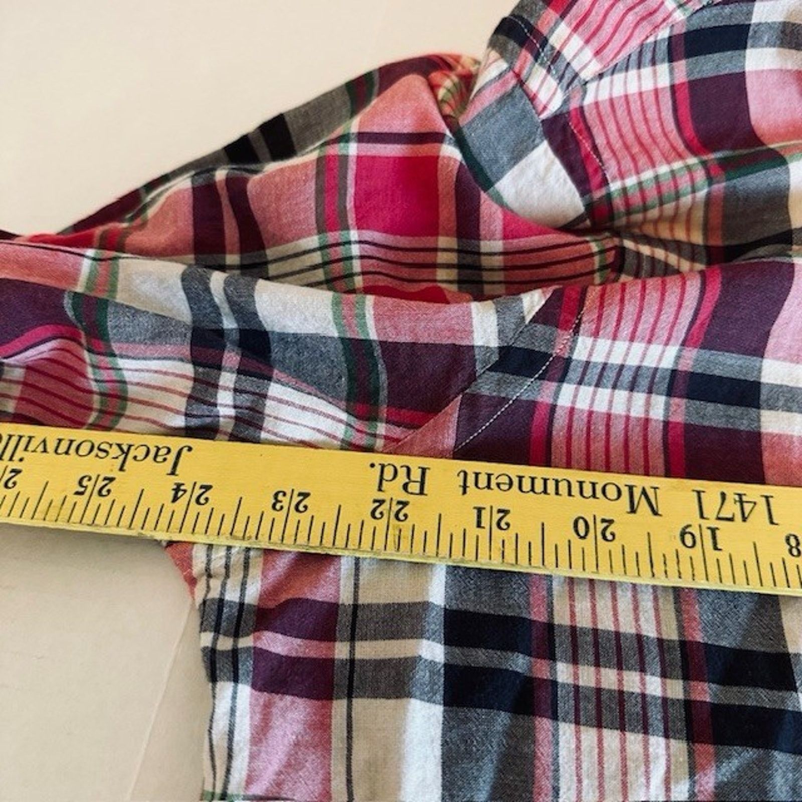Brooks Brothers Brooks Brothers Red Fleece XL Button Shirt Red Plaid Cotton Size US XL / EU 56 / 4 - 9 Thumbnail
