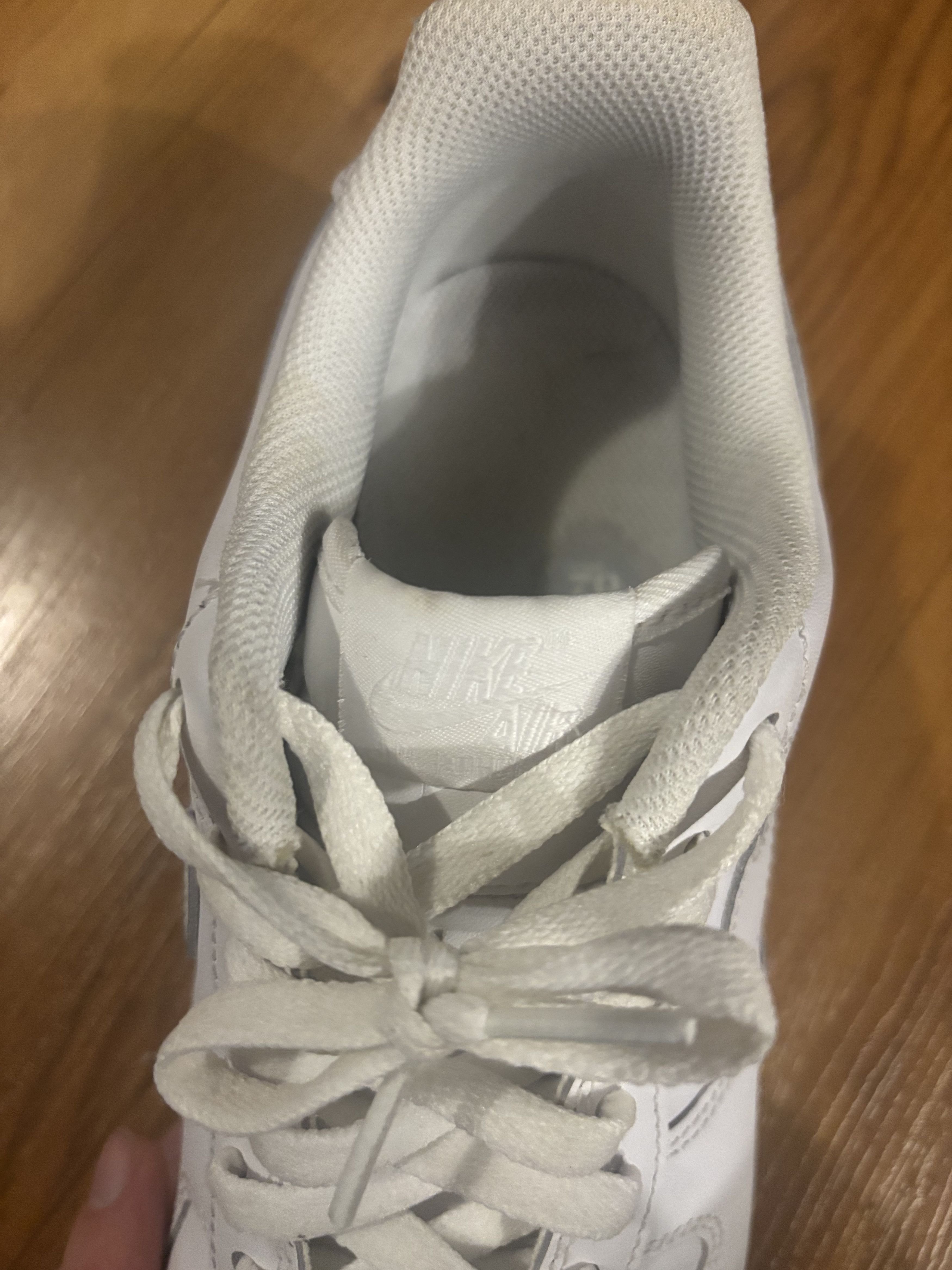 Nike Nike Air Force 1 All White Size US 8 / EU 41 - 4 Thumbnail