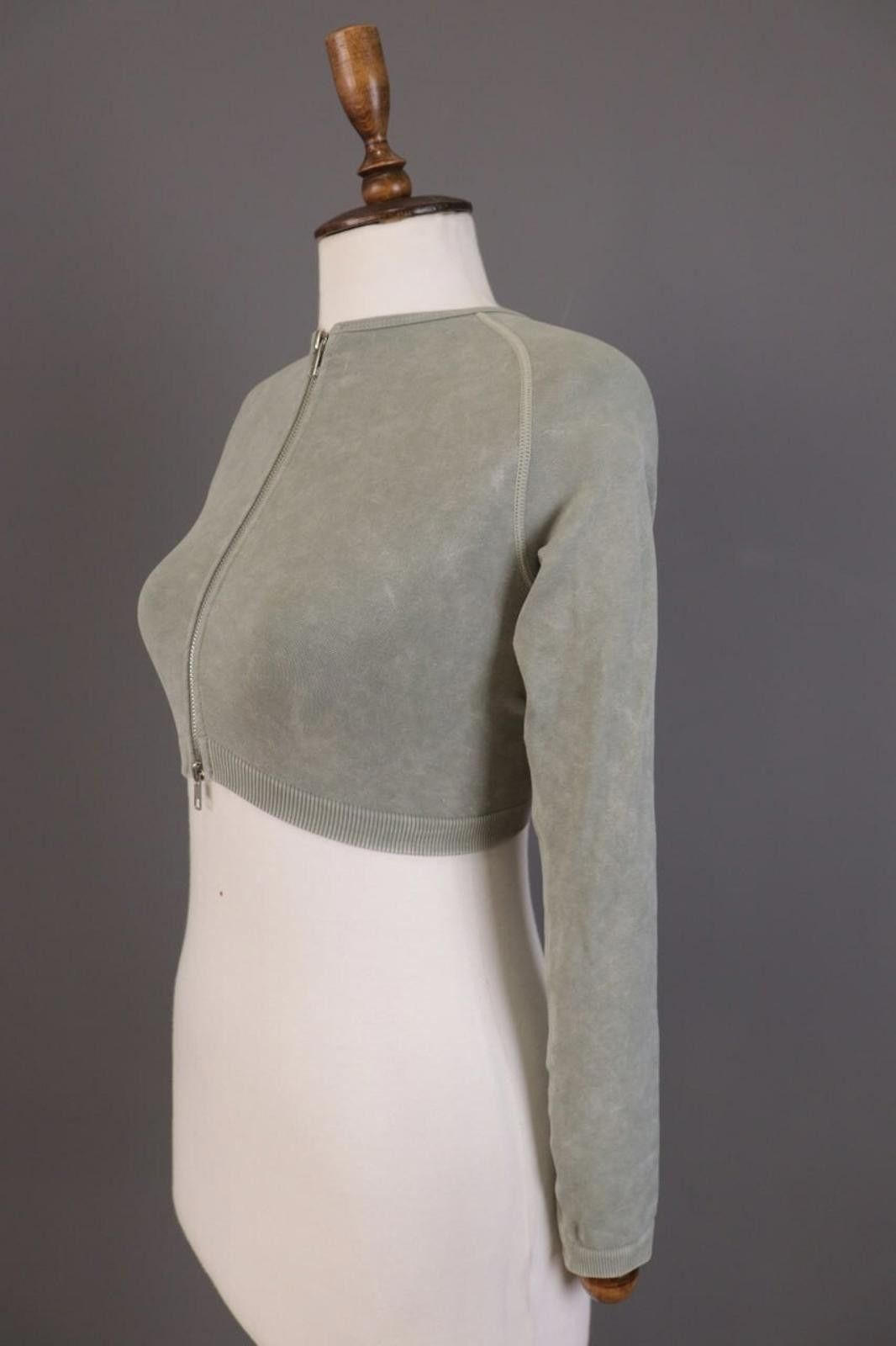 Lululemon Lululemon Athletica Gray Cropped Track Jacket Size S Size S / US 4 / IT 40 - 6 Thumbnail