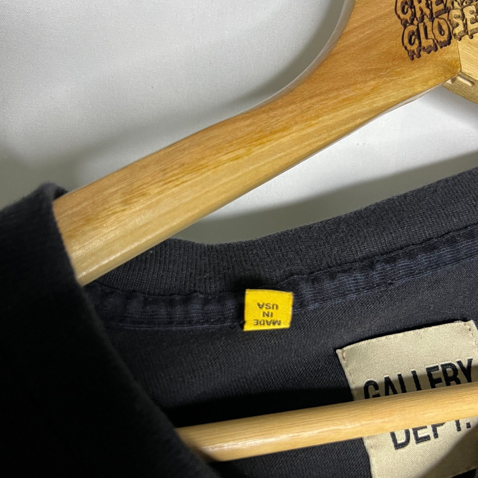 Gallery Dept. Gallery Dept Department Stop Being Racist Tee in Black S Size US S / EU 44-46 / 1 - 4 Thumbnail