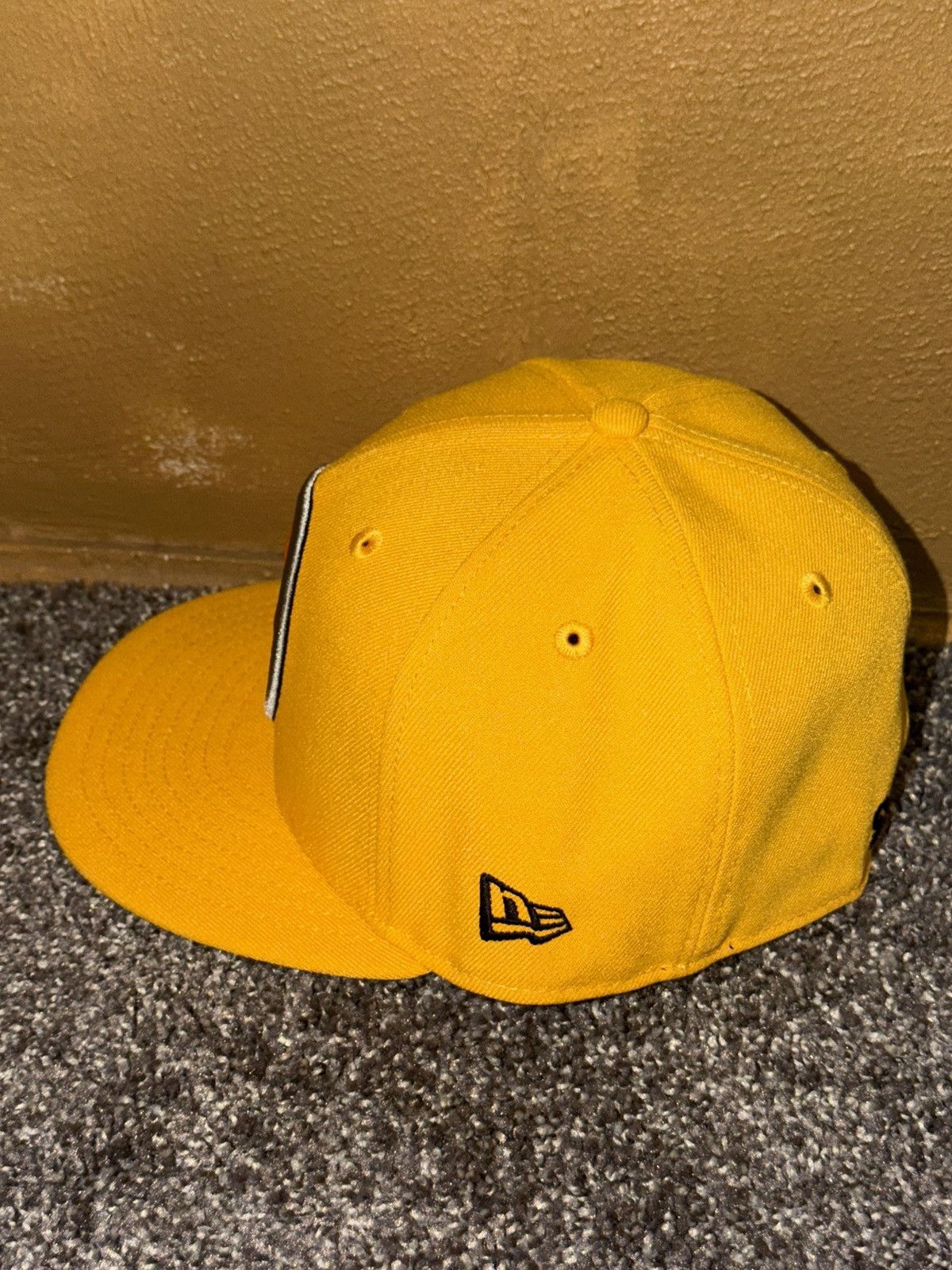 New Era New Era NFL Pittsburgh Steeler Hat Men’s Size 7,1/8 Used PO Size ONE SIZE - 23 Thumbnail