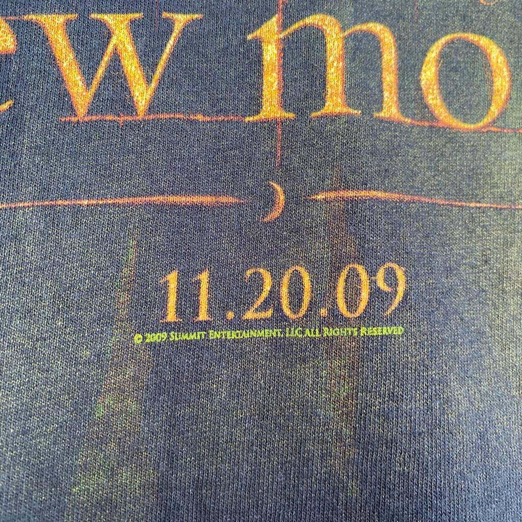 Other Thrashed faded vintage twilight saga movie tee Size US M / EU 48-50 / 2 - 6 Thumbnail