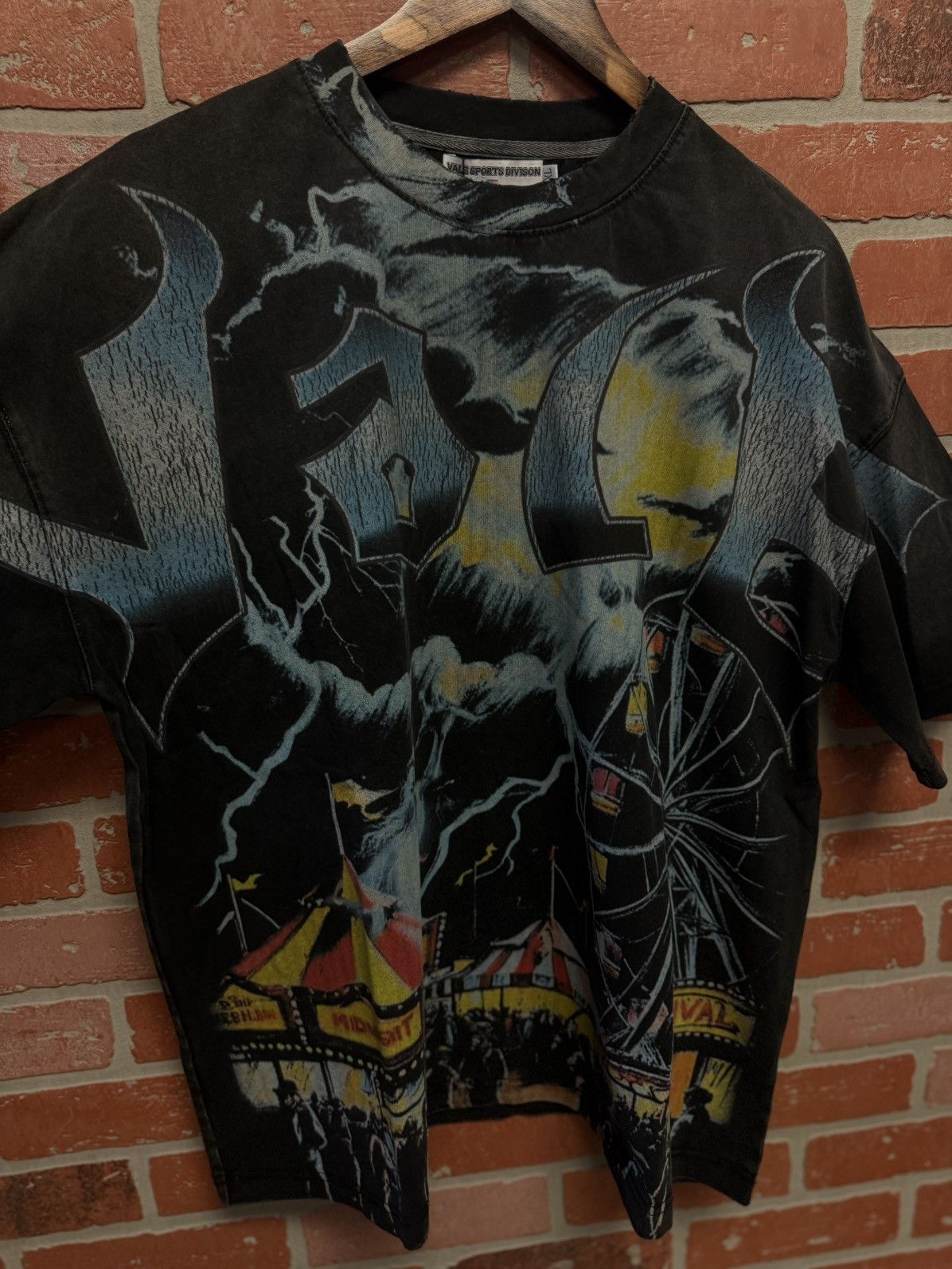 Vale Vale Valley Carnival Tee Shirt Size XXL Brand New Size US XXL / EU 58 / 5 - 3 Thumbnail