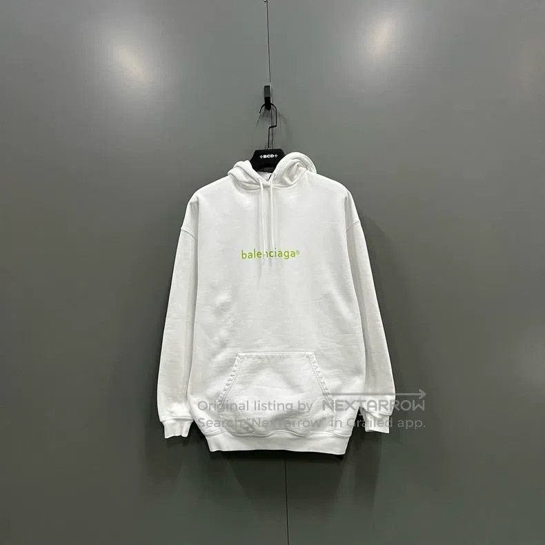 Balenciaga Balenciaga White Front Logo Printed Hoodie Size US XS / EU 42 / 0 - 1 Thumbnail