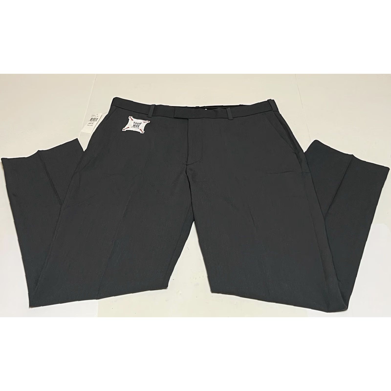 Izod IZOD Dress Pants Men's 36x32 Gray Dark Performance Stretch Comfort Straight NWT Size US 36 / EU 52 - 2 Thumbnail