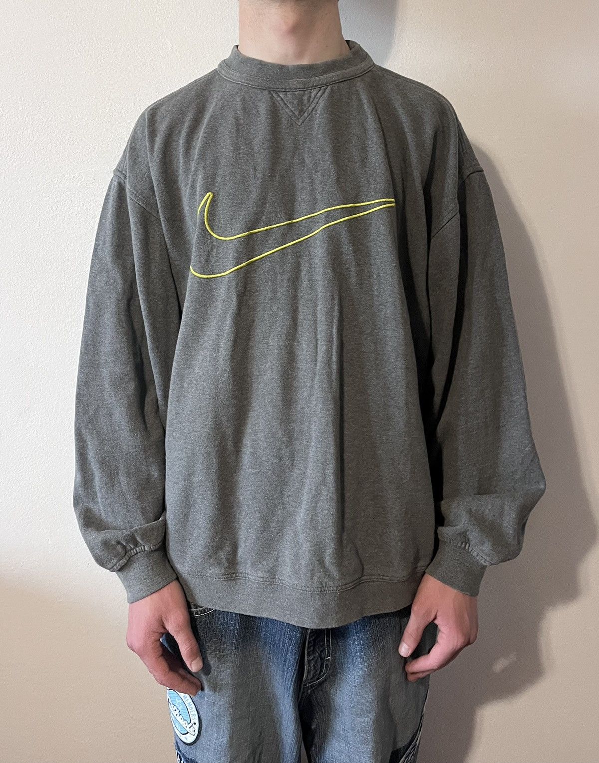 Vintage Nike 90s Vintage Big Swoosh Logo Baggy Boxy Sweatshirt Size US L / EU 52-54 / 3 - 1 Thumbnail