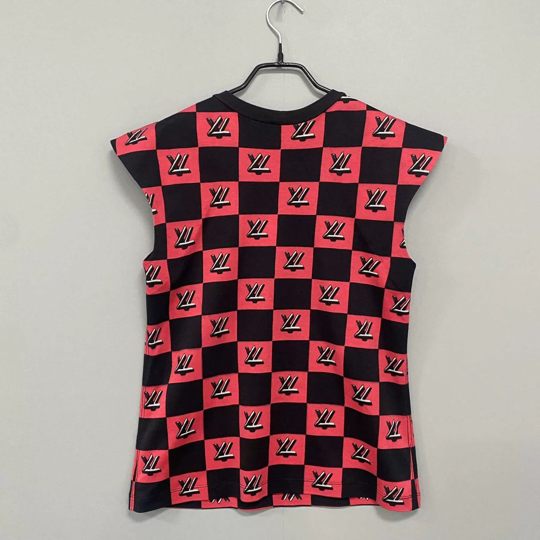 Louis Vuitton LV Women's Black Red Checkered Ruffled SS Top XS Size XS / US 0-2 / IT 36-38 - 3 Thumbnail