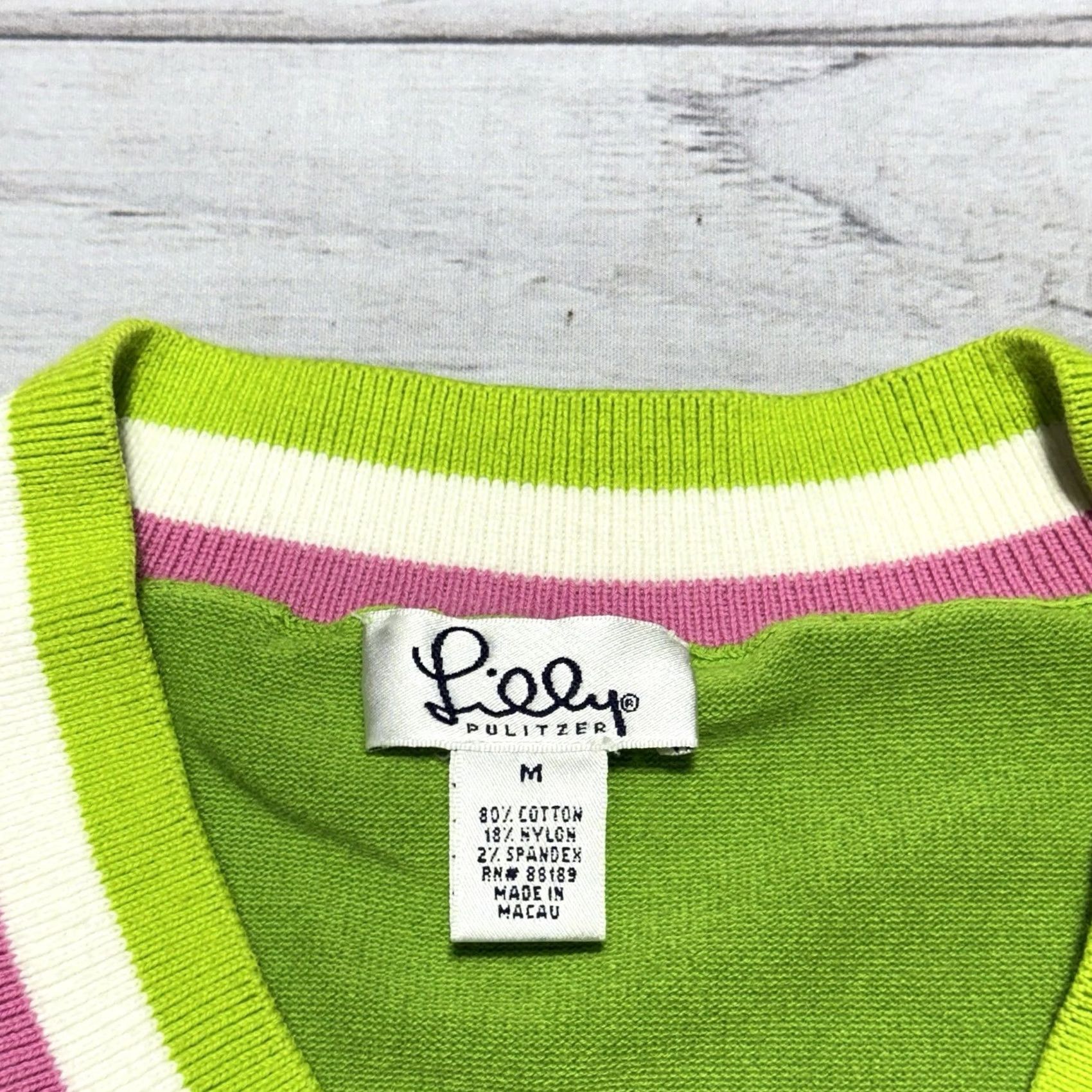 Lilly Pulitzer VINTAGE Lilly Pulitzer Sweater Womens M Green Pink V-Neck Logo Palm Beach Beach - Mens? Size M / US 6-8 / IT 42-44 - 4 Thumbnail