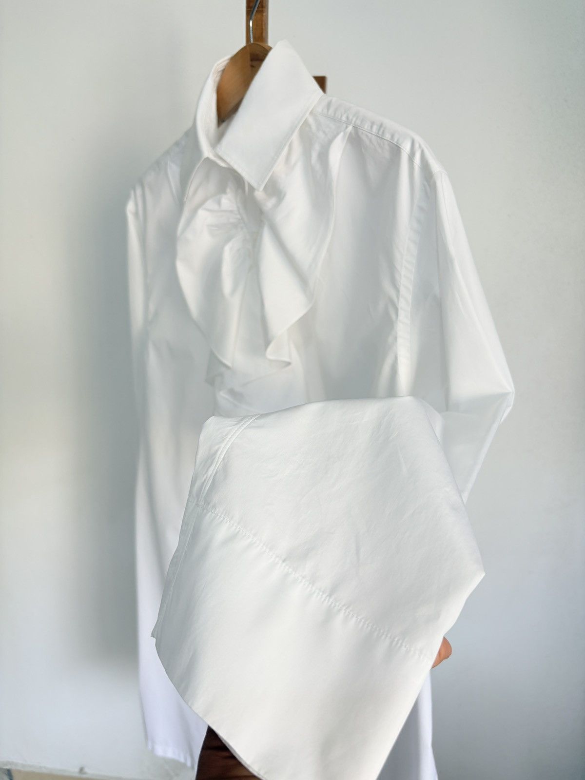 Chanel Chanel Ruffle Long-sleeved Blouse Size M / US 6-8 / IT 42-44 - 6 Thumbnail
