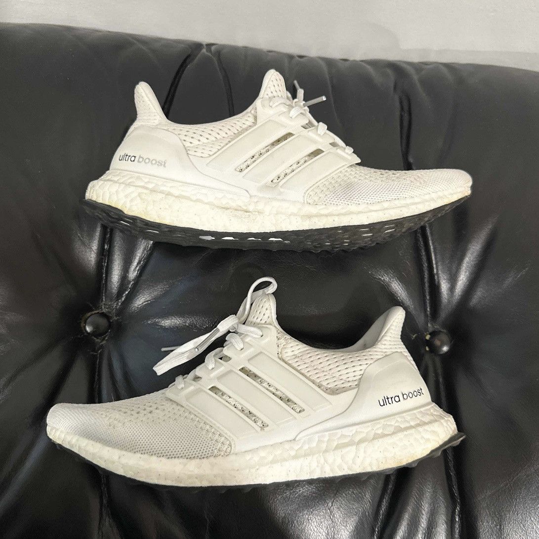 Adidas Adidas Wmns UltraBoost 1.0 Triple White Size US 8 / IT 38 - 1 Thumbnail