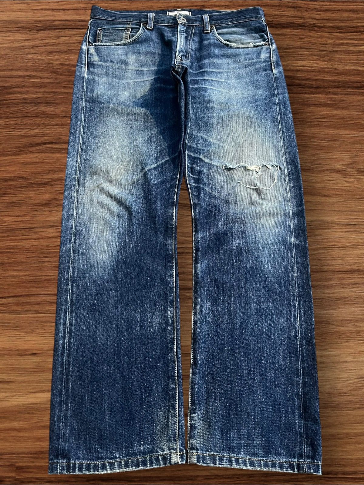 Undercover × Uniqlo Vintage Japanese Brand Blue Washed Distressed Redline Jeans Size US 32 / EU 48 - 2 Thumbnail