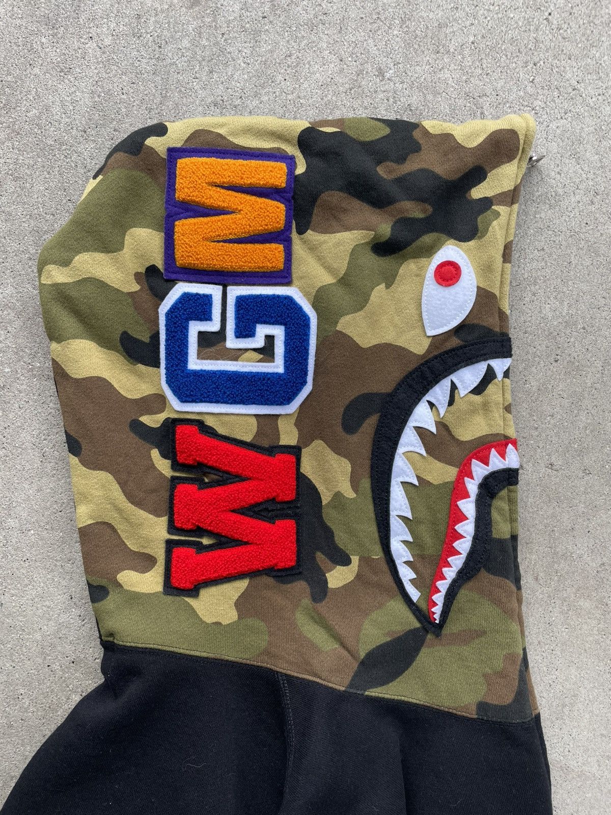 Bape BAPE 1st Shark Full Zip Hoodie Size US L / EU 52-54 / 3 - 3 Thumbnail