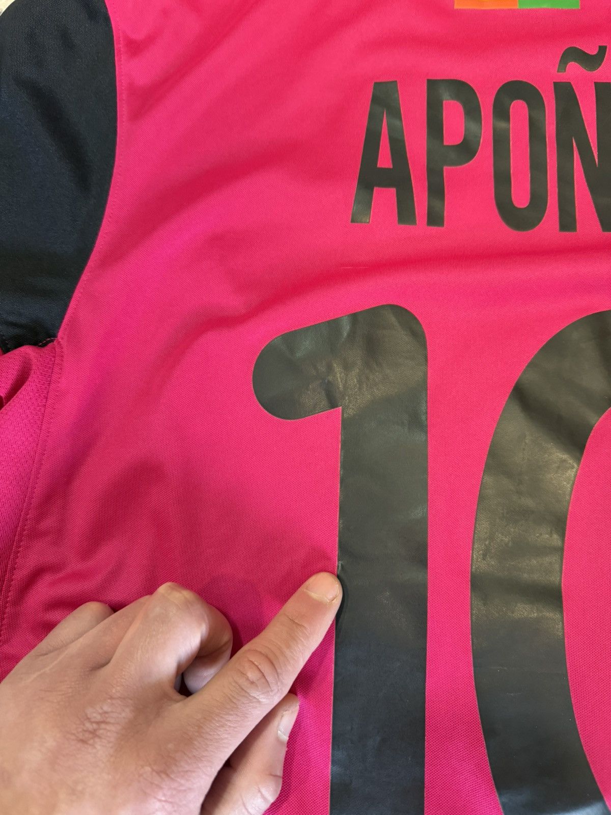 Nike Nike Malaga 2011 2012 Away Jersey Apono 10 Pink UNESCO LFP S Size US S / EU 44-46 / 1 - 25 Thumbnail