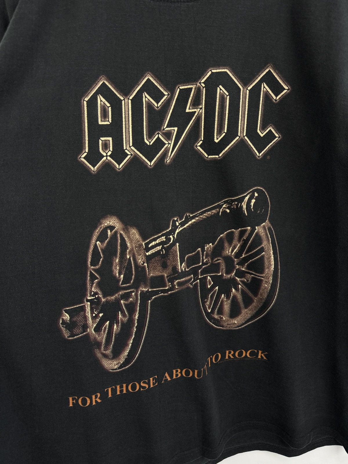 AC/DC Vintage 1999 AC/DC For Those About To Rock T-Shirt Retro Y2K Size US XL / EU 56 / 4 - 5 Thumbnail