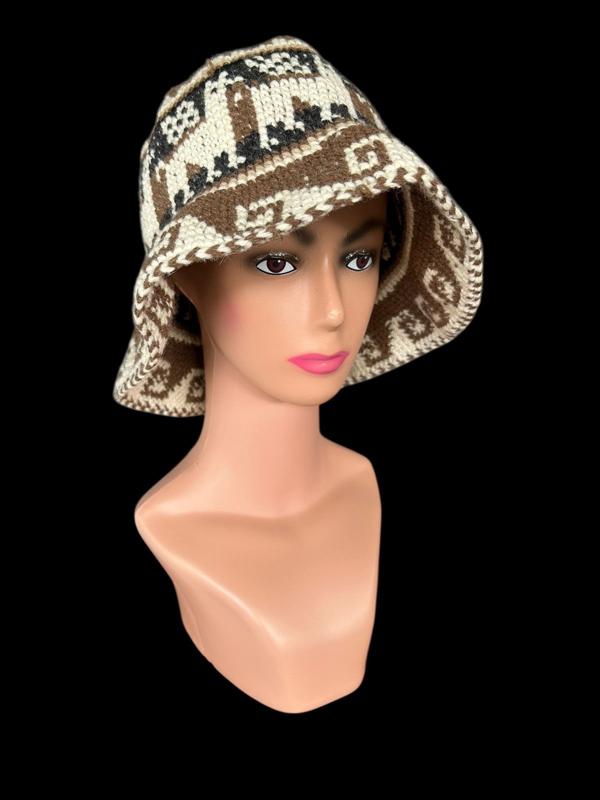 Japanese Brand × Vintage Crochet Knitted Handmade Bucket Hats Size ONE SIZE - 5 Thumbnail