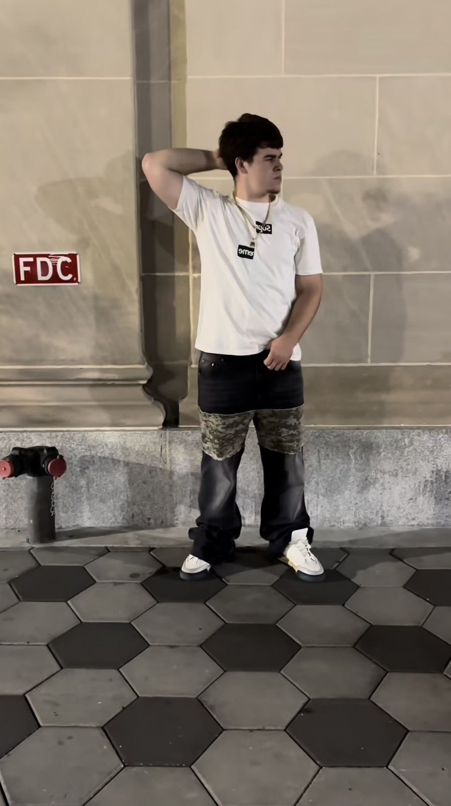 Other Nothing Into Something Digital Camo Denim Size US 34 / EU 50 - 19 Thumbnail