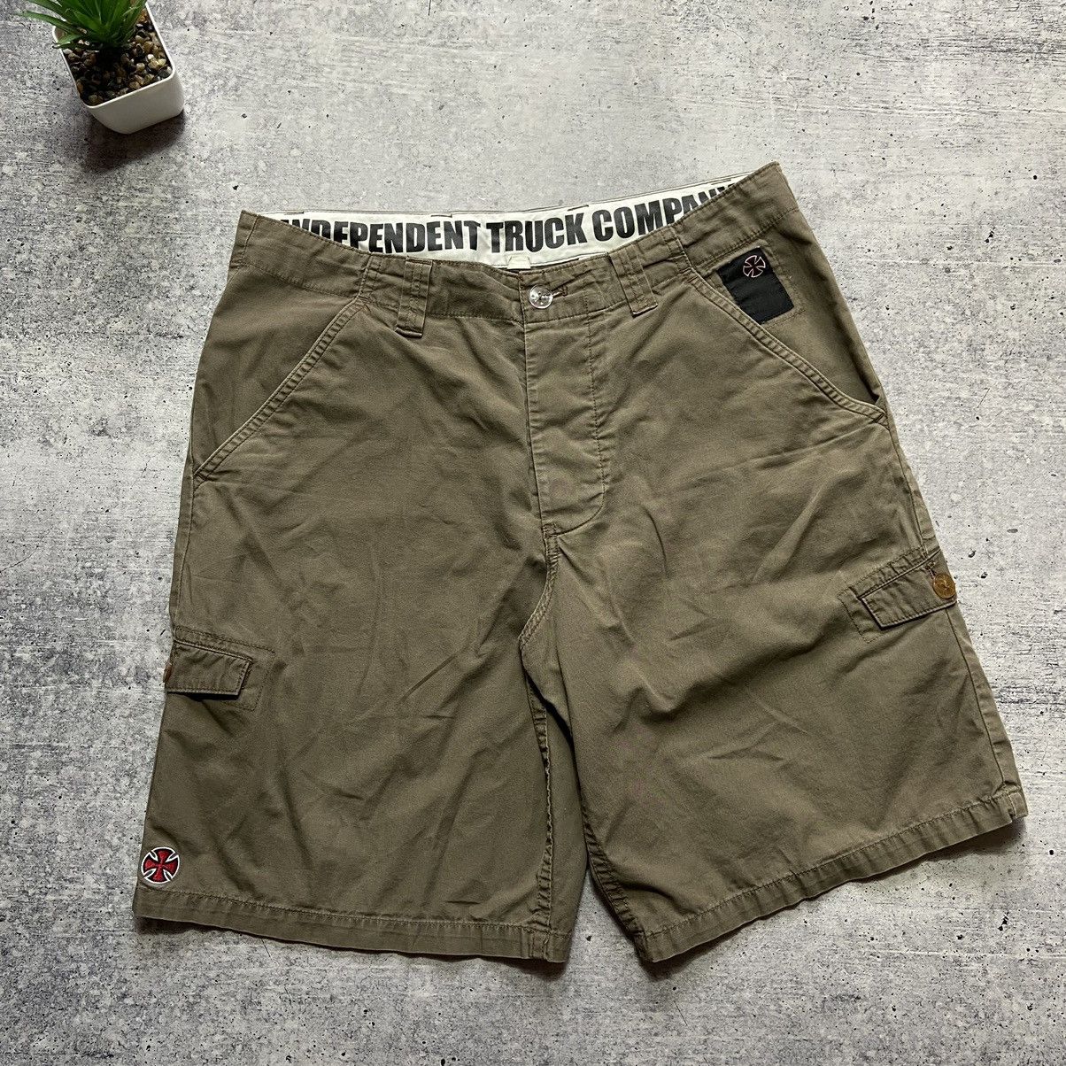 Independent Truck Co. × Vintage 📌 Vintage Independent Truck Co Cargo Shorts Size US 34 / EU 50 - 6 Thumbnail