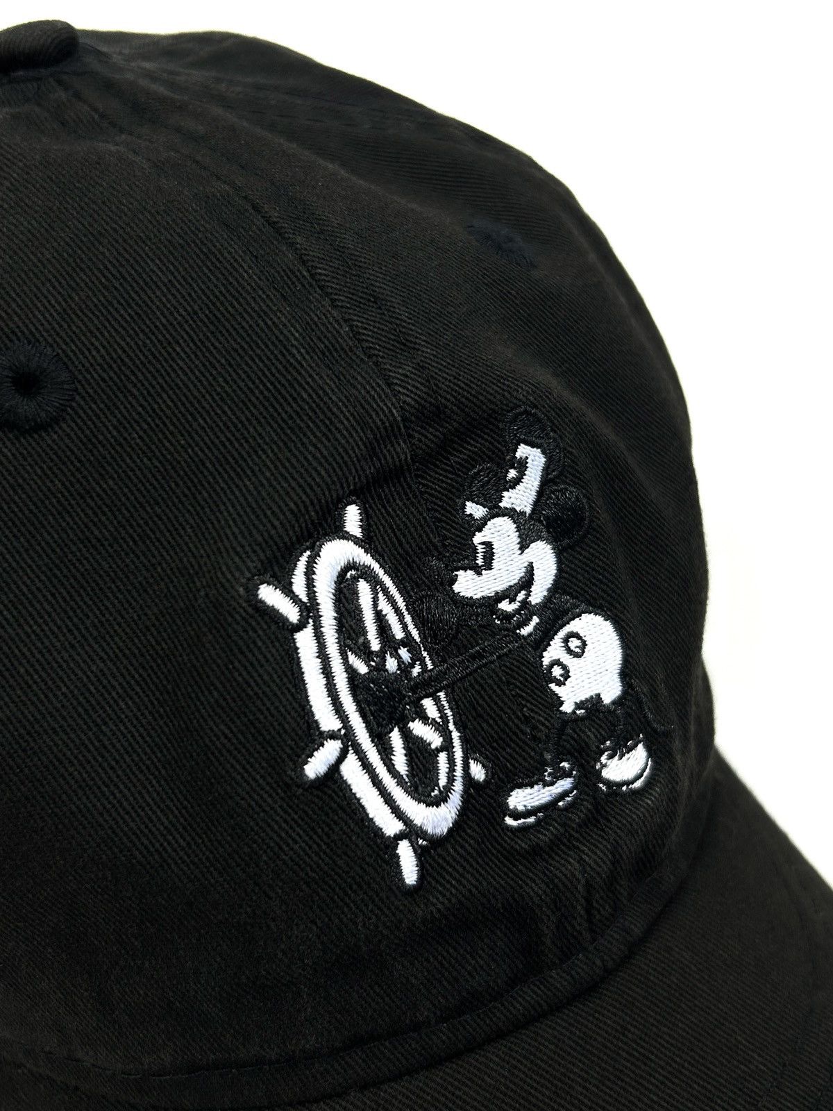 Disney rare Mickey Mouse Vintage New Era x Disney Cap Black Hat Y2K Size ONE SIZE - 6 Thumbnail