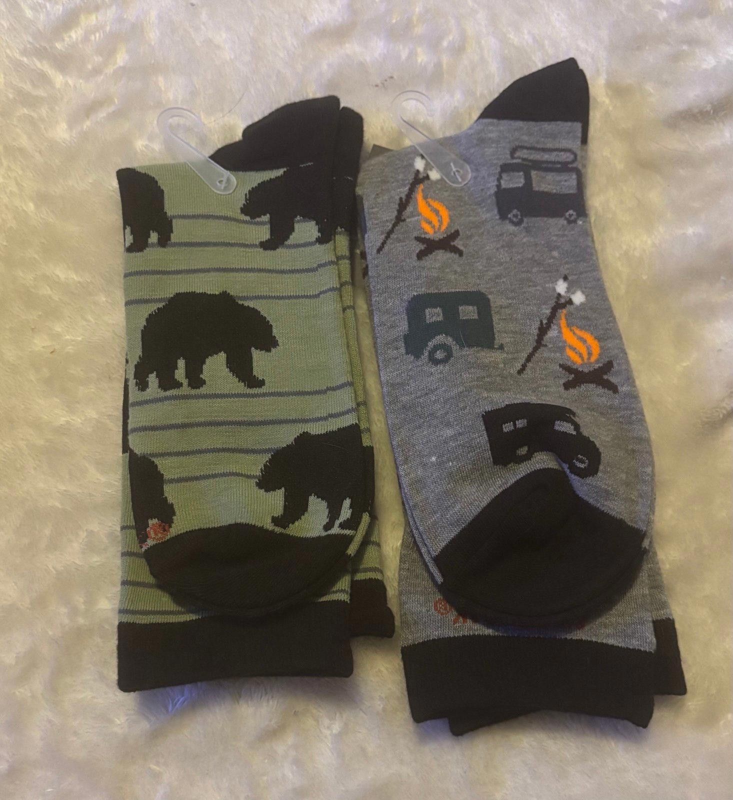 Mossy Oaks Mossy Oak Novelty Crew Socks Size 6-12 Bears Campfire Size ONE SIZE - 2 Thumbnail