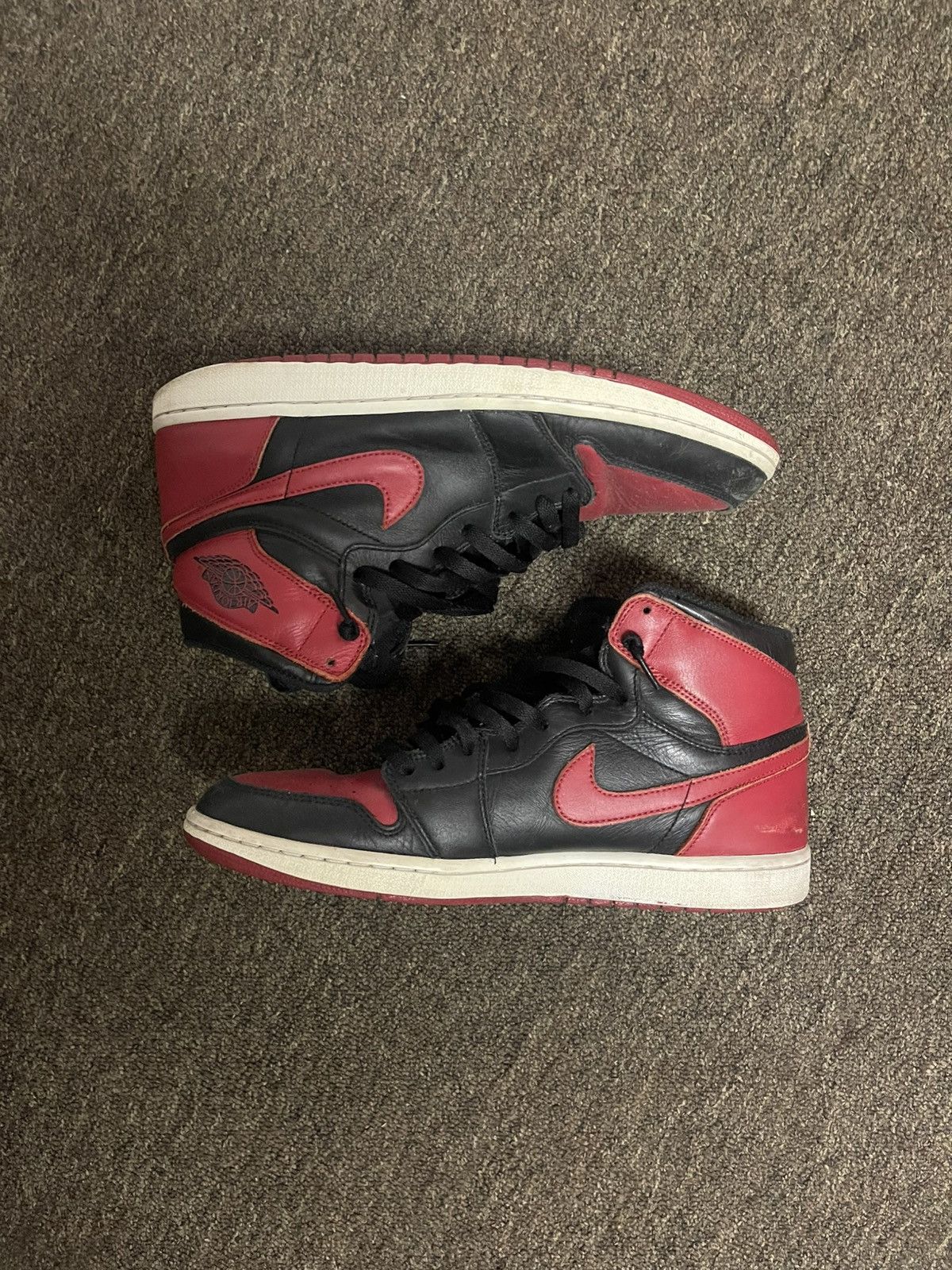 Jordan Brand OG Jordan 1 Bred 2013 Size US 11 / EU 44 - 2 Thumbnail