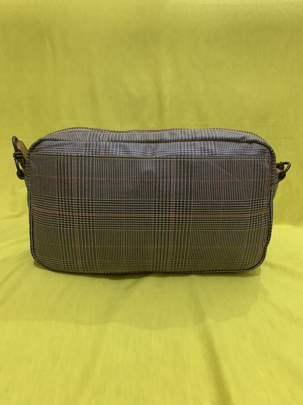 Issey Miyake Tsumori Chisato Carry By Issey Miyake Houndstooth Sling Bag Size ONE SIZE - 4 Thumbnail