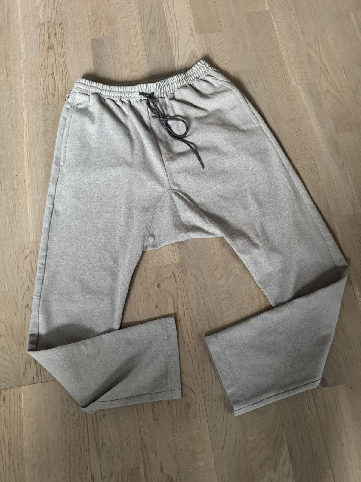 MAGIC STICK MAGIC STICK pants STUDY REAL TAPE MEASUREMENTS IN PHOTOS Size US 29 - 1 Thumbnail