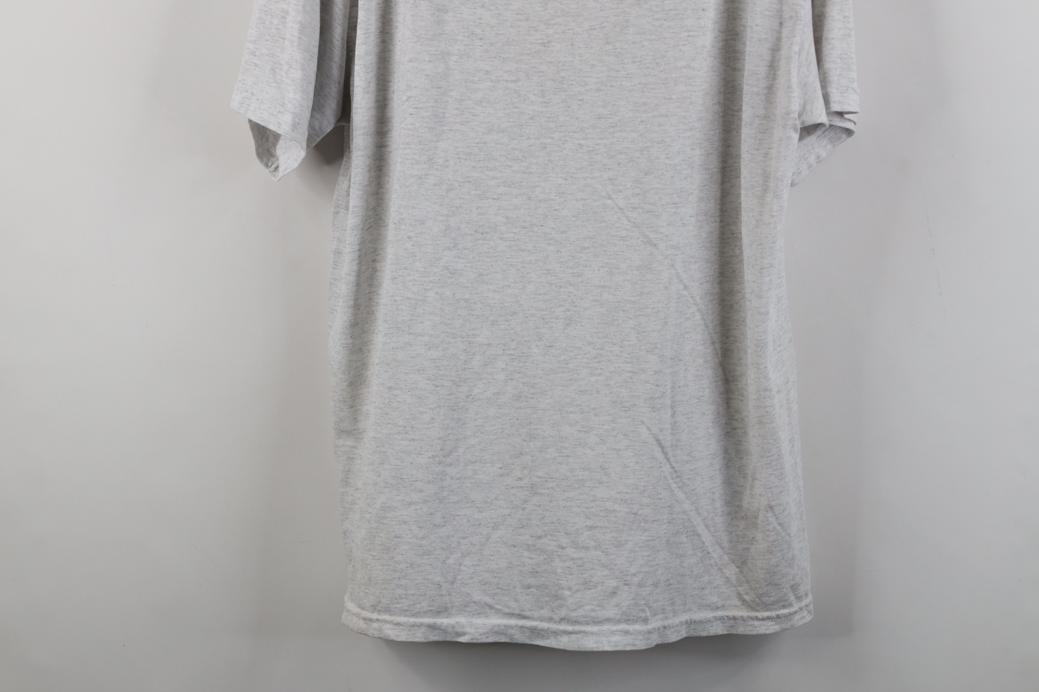 Vintage Vintage 90s Spell Out Good Shepherd Catholic Church T-Shirt Size US L / EU 52-54 / 3 - 12 Thumbnail