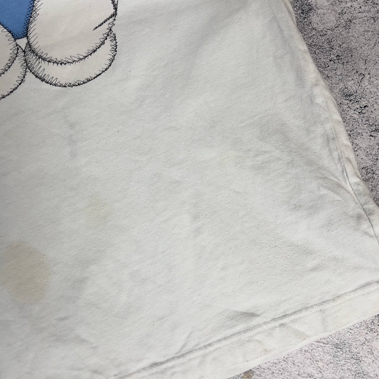 Uniqlo Uniqlo Kaws Tee Men's Size S White Cotton Short Sleeve` Size US S / EU 44-46 / 1 - 5 Thumbnail