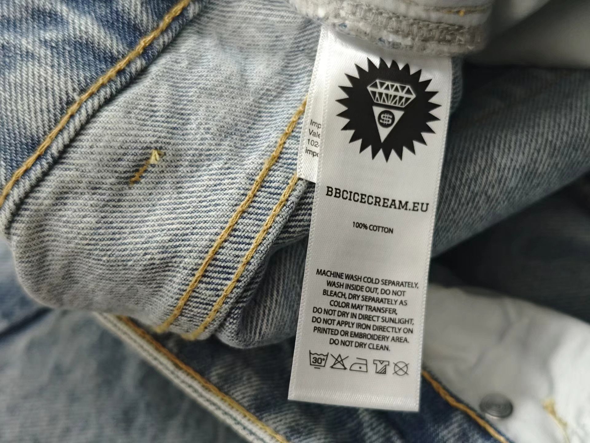 Billionaire Boys Club BILLIONAIRE BOYS CLUB Red Flying Dog Print Jeans Size US 34 / EU 50 - 4 Thumbnail