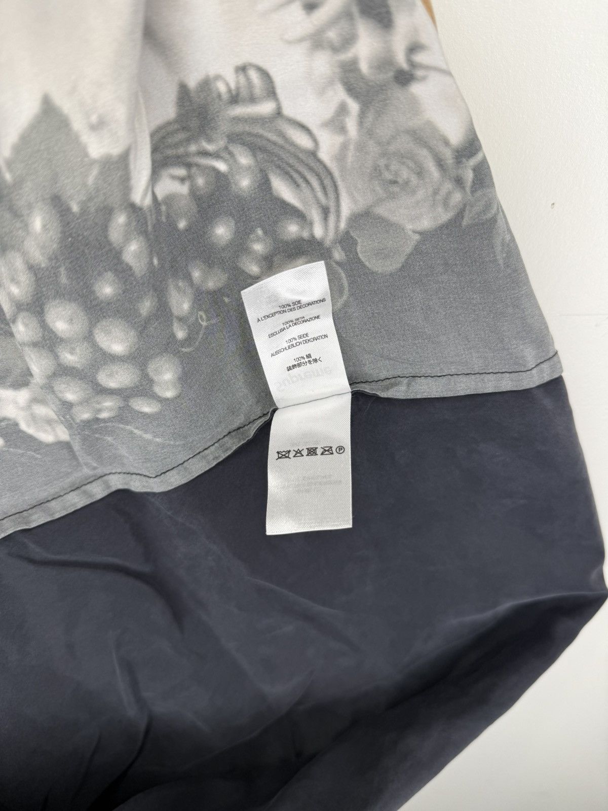 Supreme Supreme Heavenly Silk Size US M / EU 48-50 / 2 - 5 Thumbnail