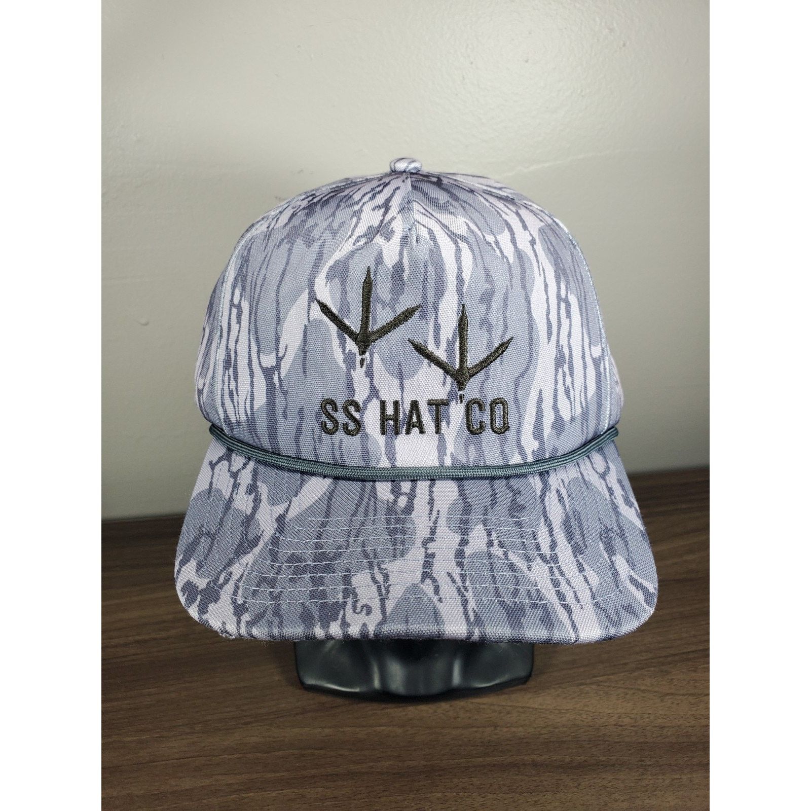 Realtree Southern String Hat SS Turkey Foot Camo Trucker Snapback Cap Size ONE SIZE - 3 Thumbnail
