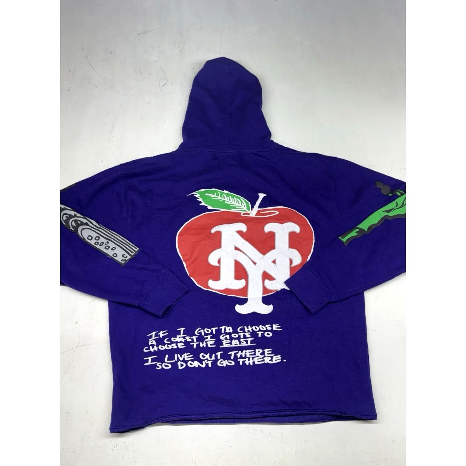 Vintage Homme + Femme Purple Oakland vs New York City Graphic Hoodie USA Made Size Large Size US L / EU 52-54 / 3 - 6 Thumbnail