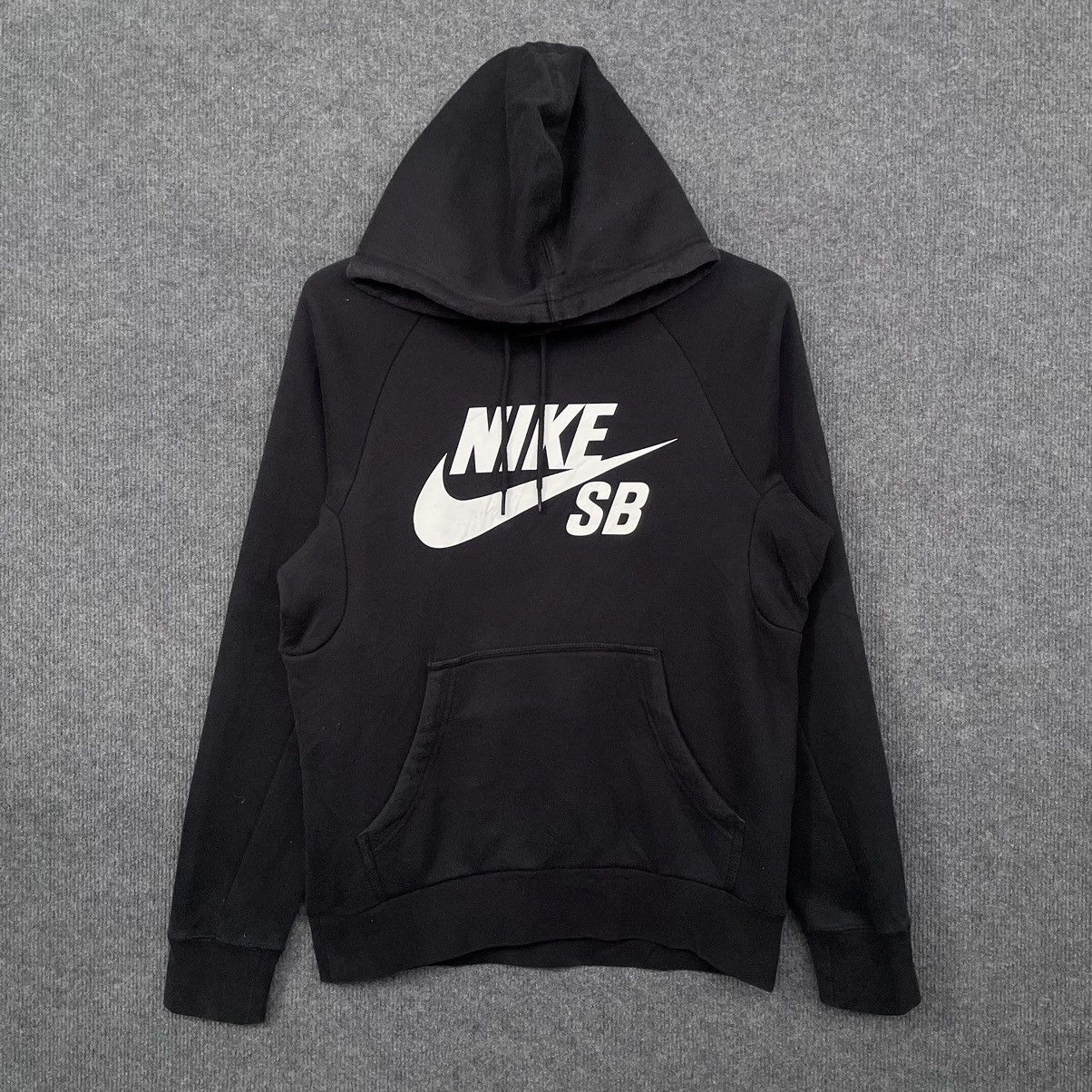 Nike Vintage Nike SB OG Logo Black Pullover Hoodie Small Size Size US S / EU 44-46 / 1 - 1 Thumbnail