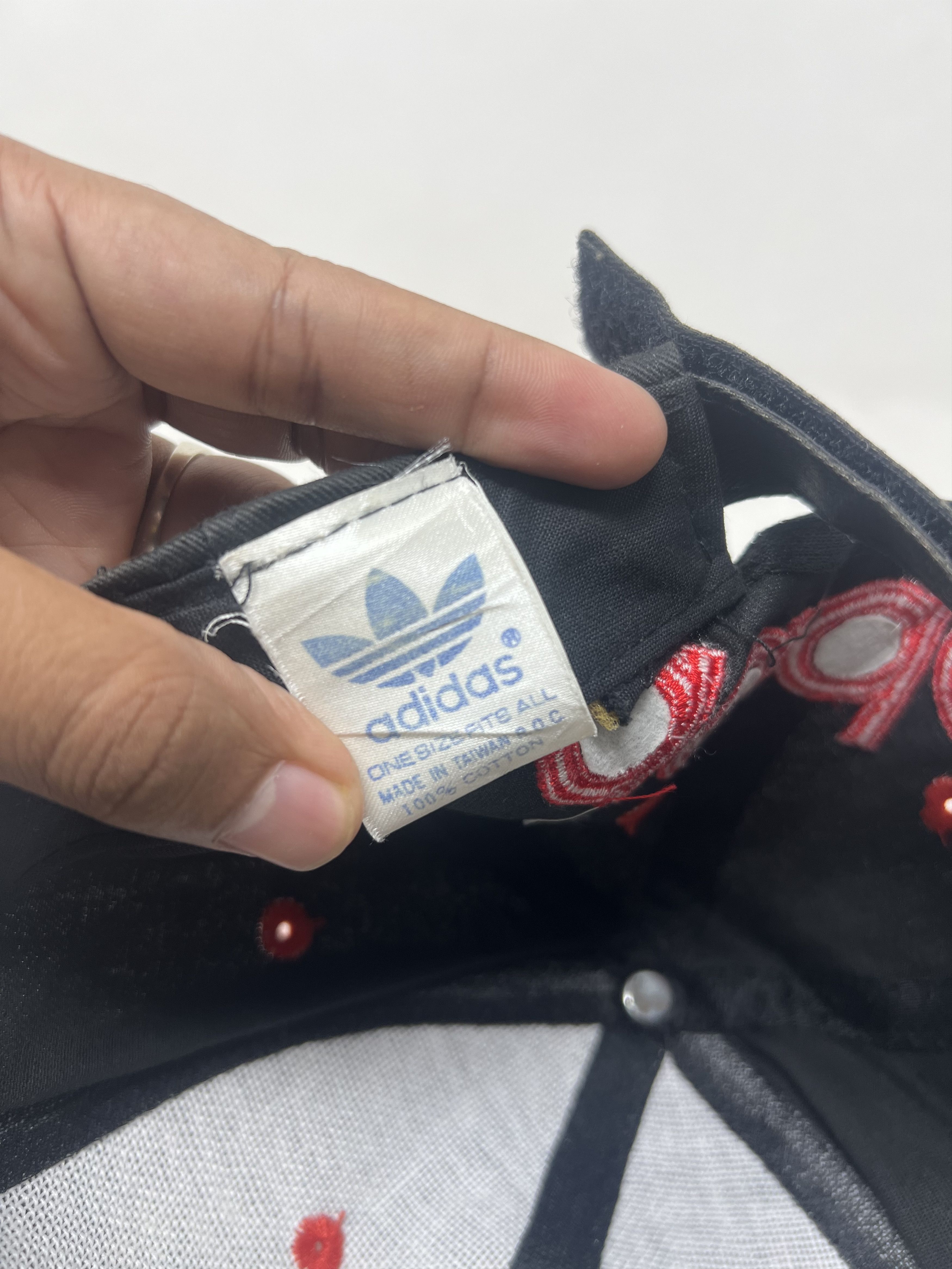 Adidas Vintage Adidas Block Hat Size ONE SIZE - 12 Thumbnail