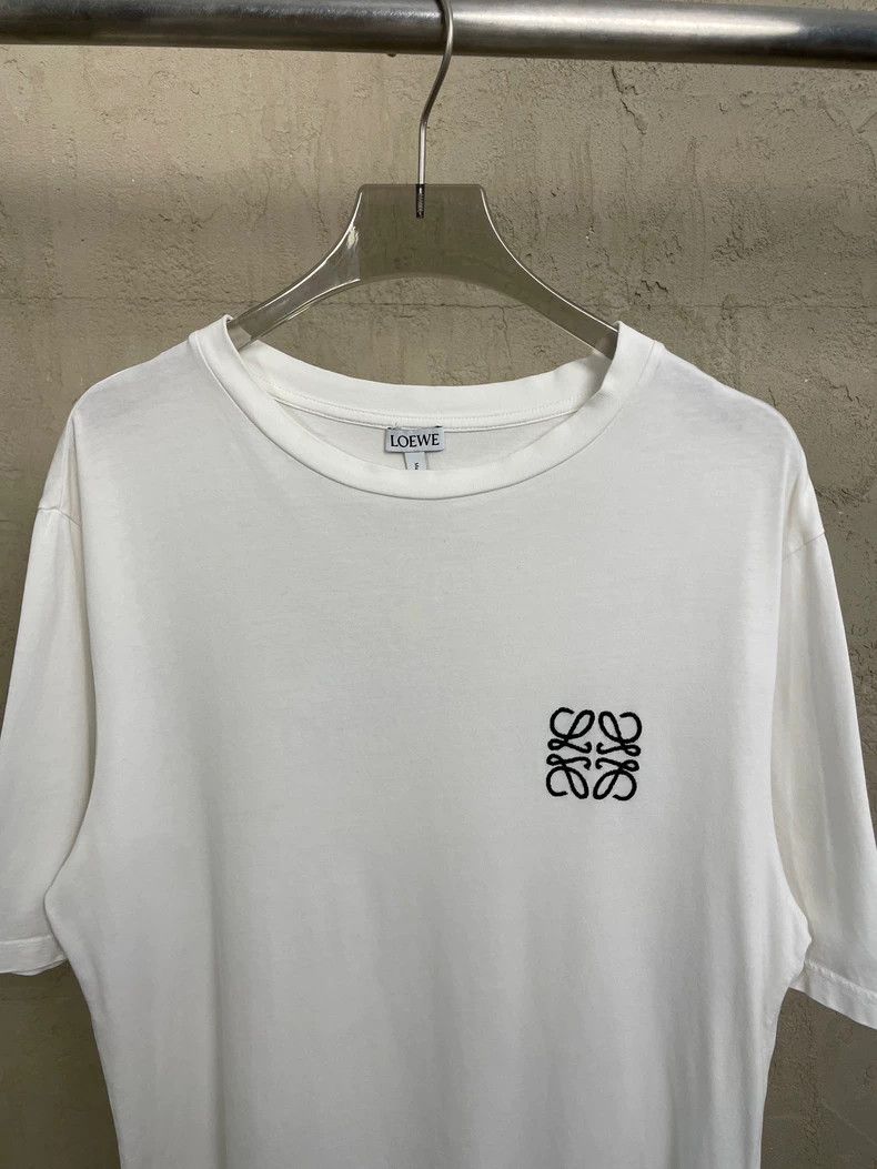 Loewe Loewe White embroidered Logo short sleeve T-shirt Size M / US 6-8 / IT 42-44 - 3 Thumbnail