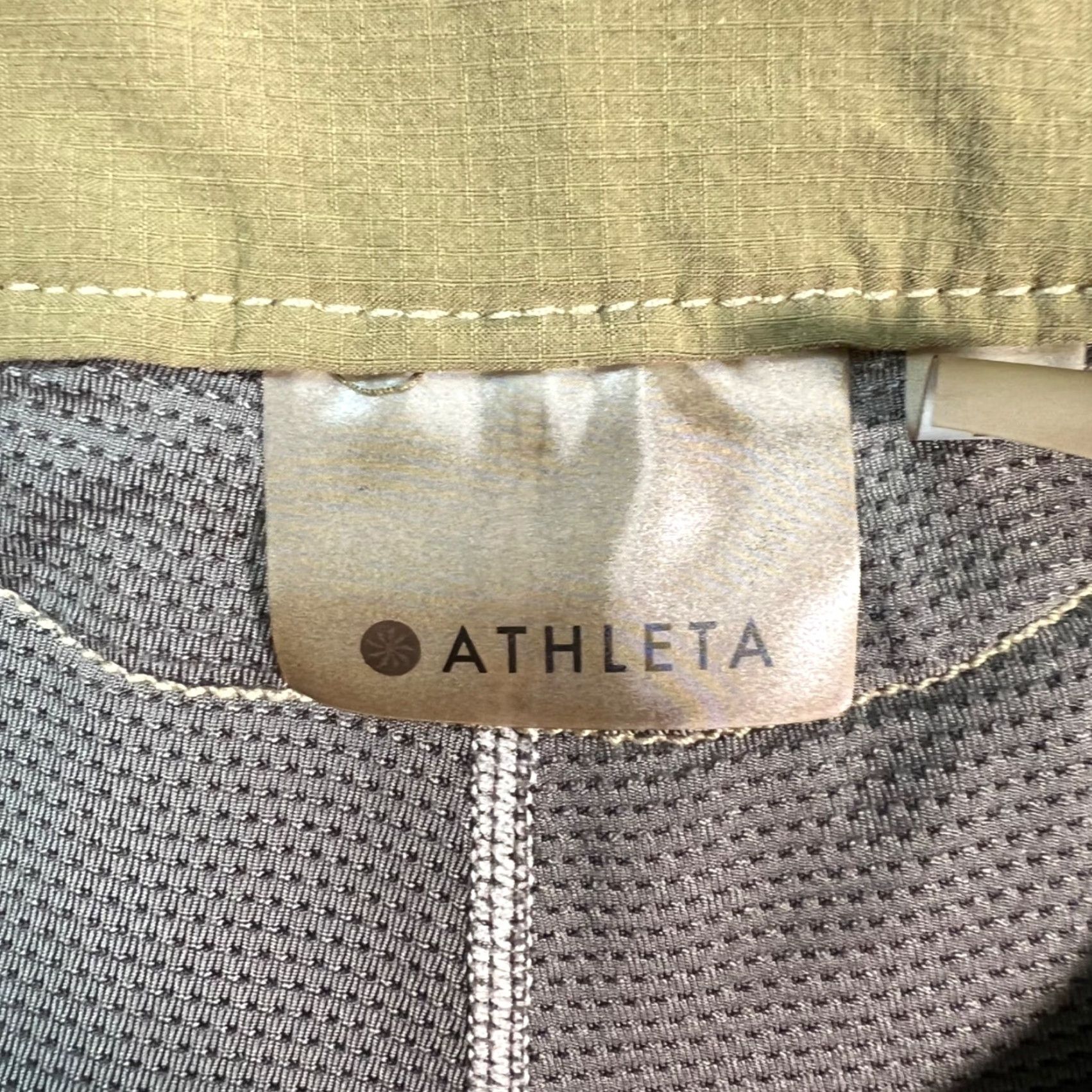 Athleta Athleta Womens Skirt 12 Olive Green Nylon Spandex Pockets Casual Mini Short Season Spring Summer VINTAGE No Size 34" / US 12 / IT 48 - 2 Thumbnail