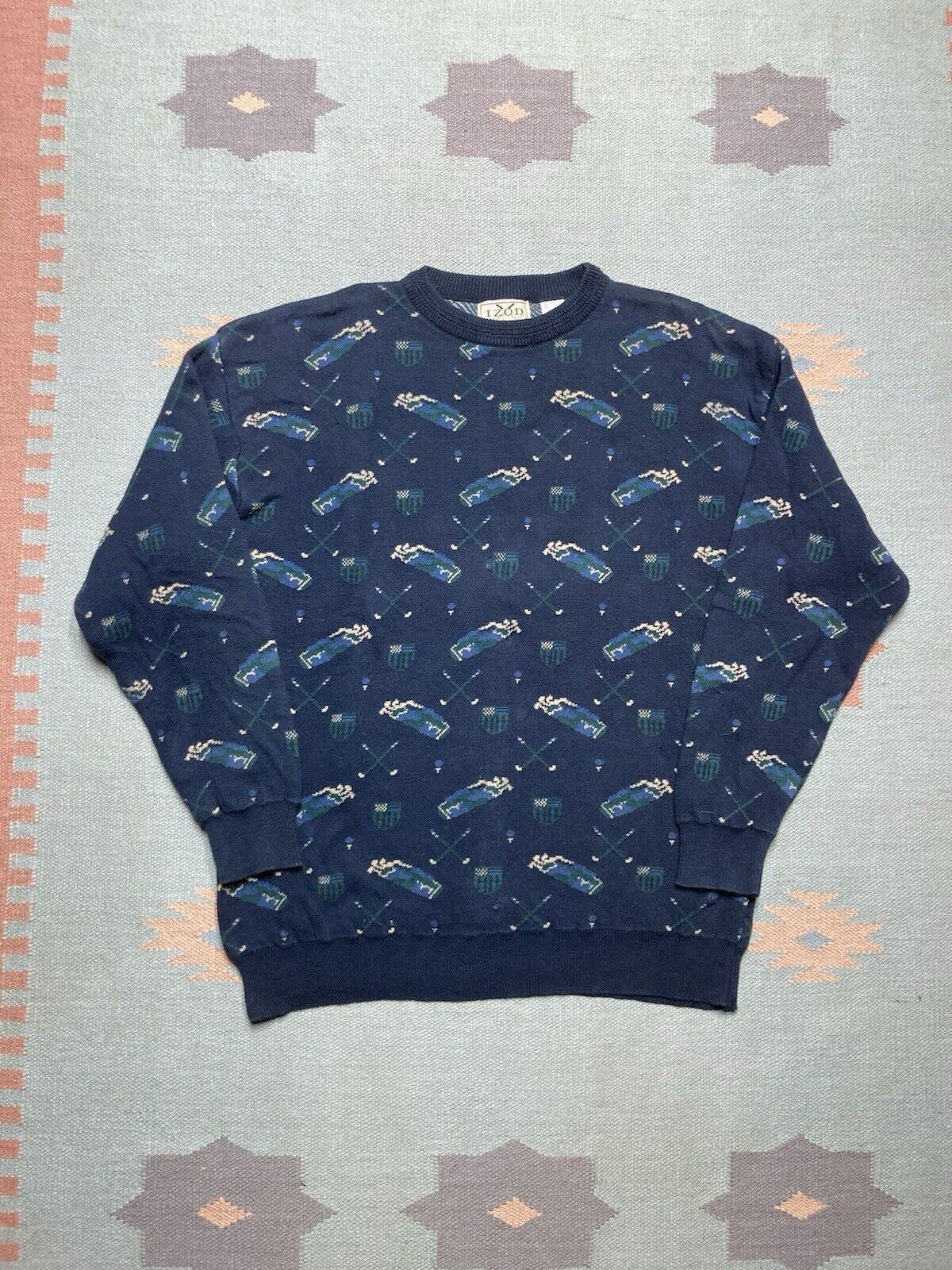 Izod × Vintage VTG iZod crewneck sweater cotton knit golf clubs distresse L Size US L / EU 52-54 / 3 - 1 Thumbnail