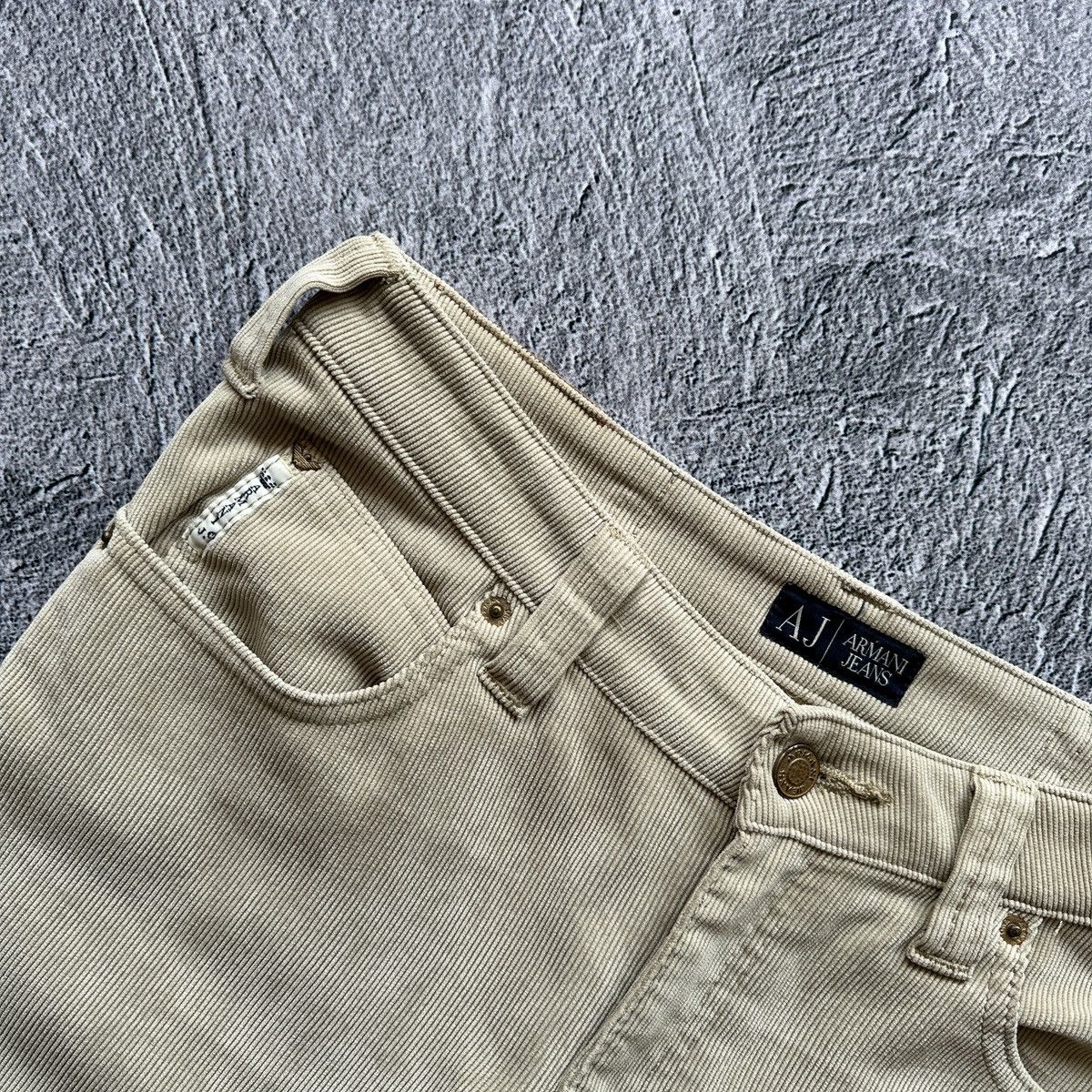 Armani × Giorgio Armani Women’s Jeans Armani Jeans Velvet Brown Size: 29 Size 29" - 10 Thumbnail