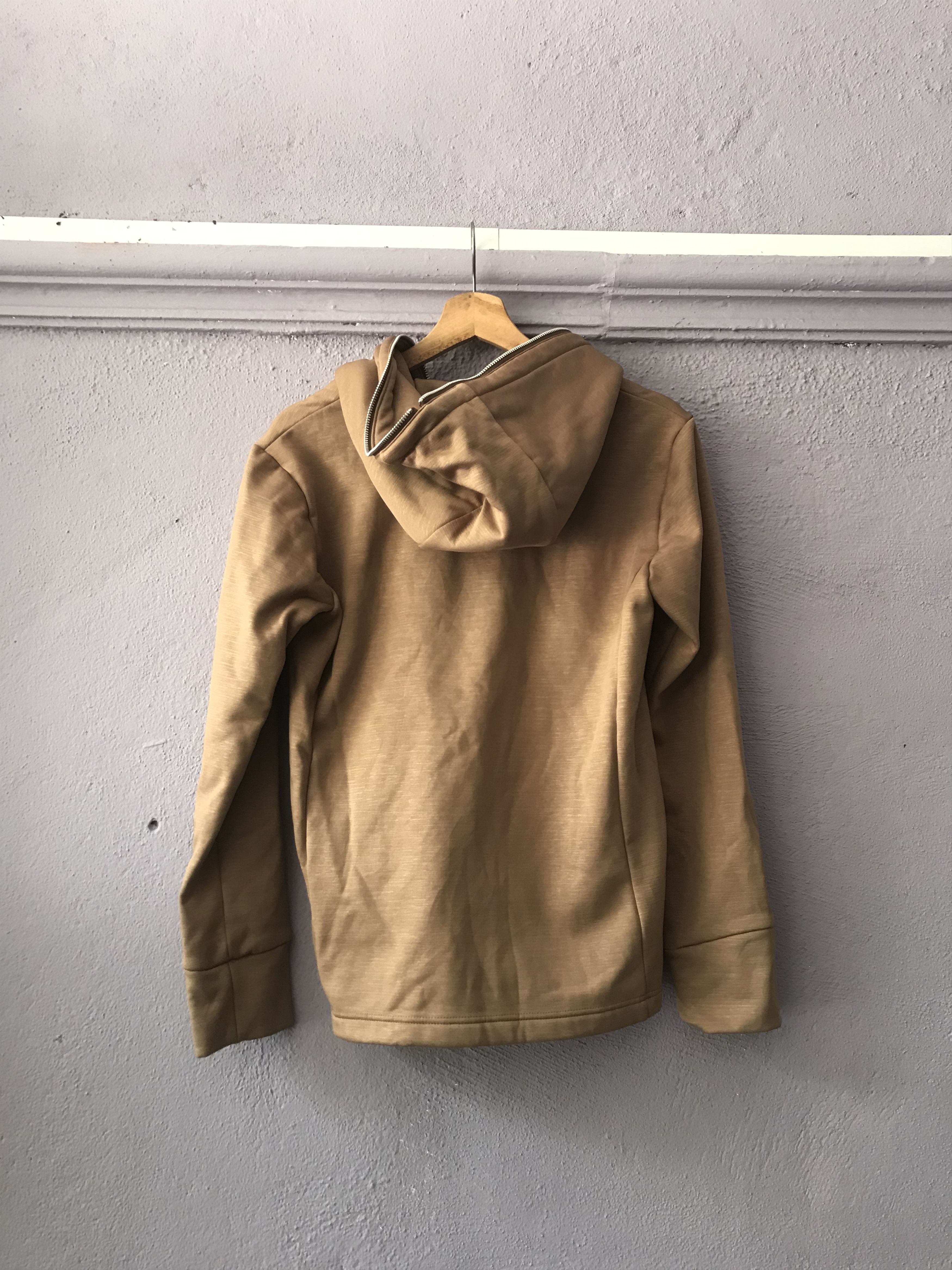 If Six Was Nine TORNADO MART FULL ZIP UP HOODIES SWEATER SIZE M Size US M / EU 48-50 / 2 - 3 Thumbnail