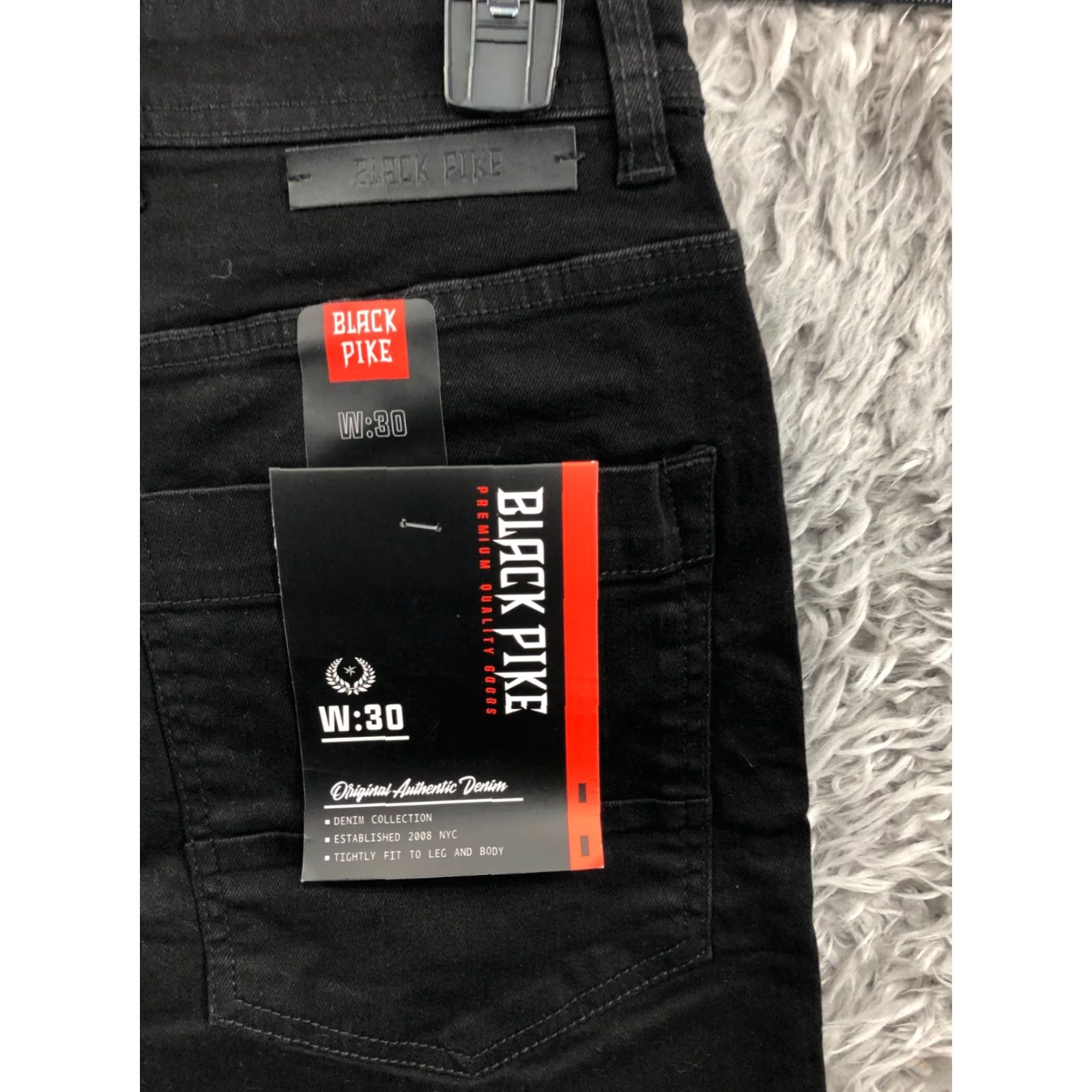 Vintage Black Pike Shorts Mens Size 30 Mid Rise Dark Wash Black Orange Bermuda 5-Pocket Denim Cotton Blend Regular Slim? No Distress Mens Size US 30 / EU 46 - 5 Thumbnail