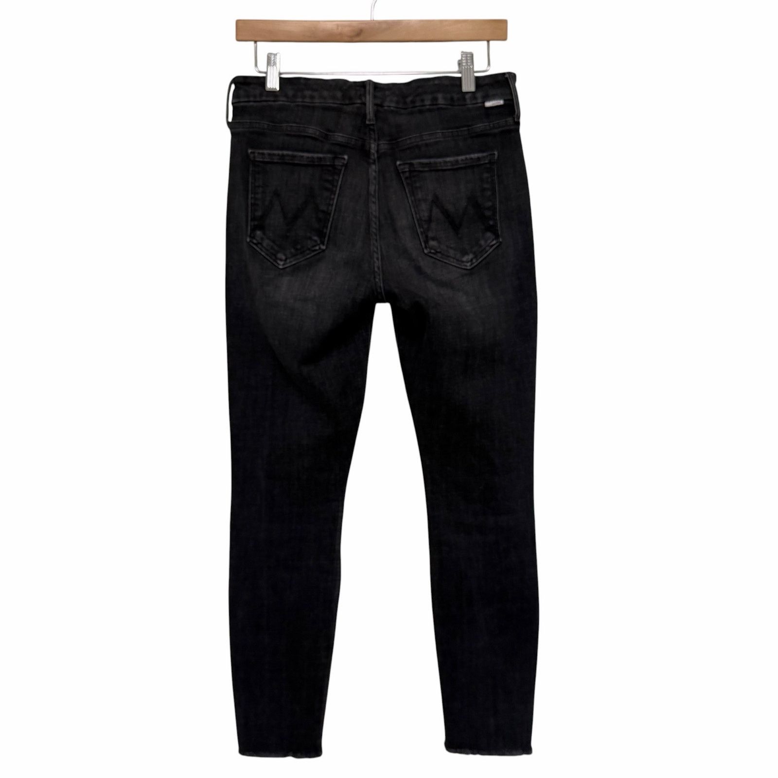 MOTHER MOTHER Black The Looker Ankle Fray Jeans Sz 28 Size 28" / US 6 / IT 42 - 6 Thumbnail