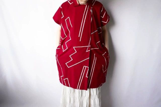 Issey Miyake issey miyake size:one size Red short-sleeved shirt Size XXS / US 00 / IT 34 - 1 Thumbnail