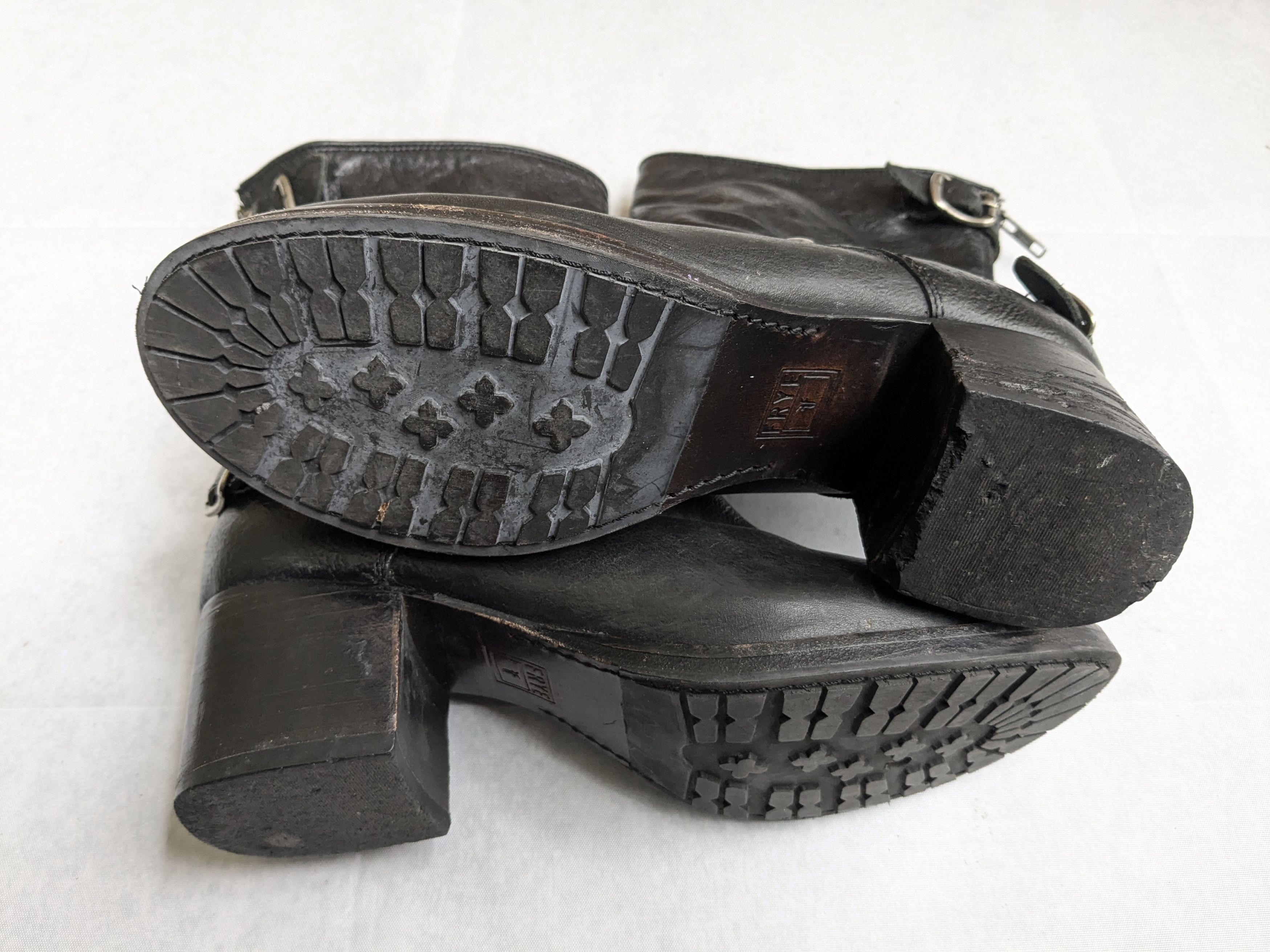 Frye Frye Engineer Boots Black Leather 7 Leather Buckle Size US 7 / EU 40 - 16 Thumbnail